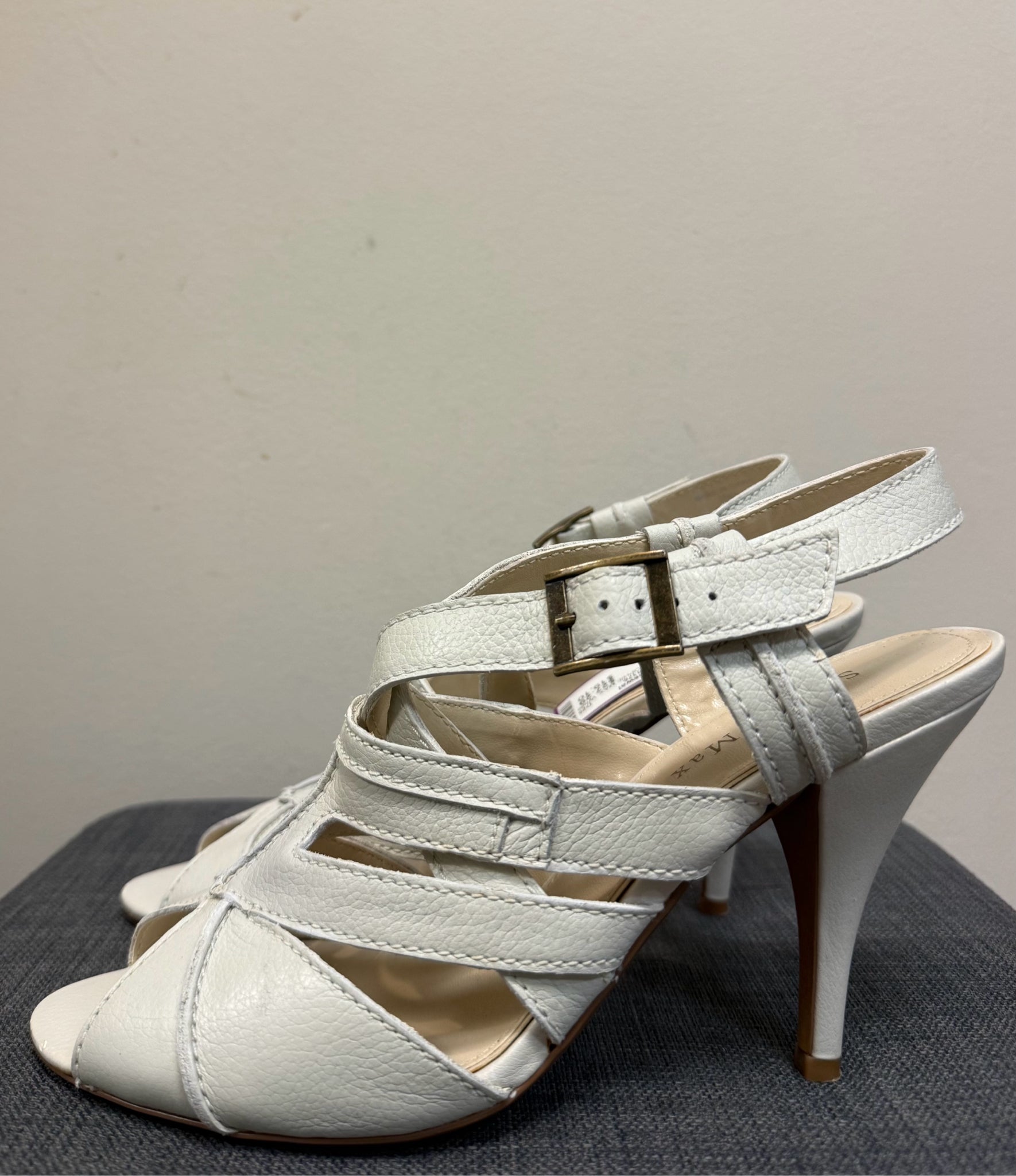 9 SOPHIE MAX White SHOES