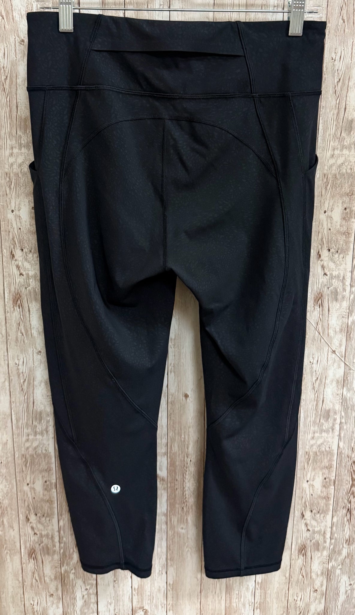 Size M LULULEMON Black Leggings