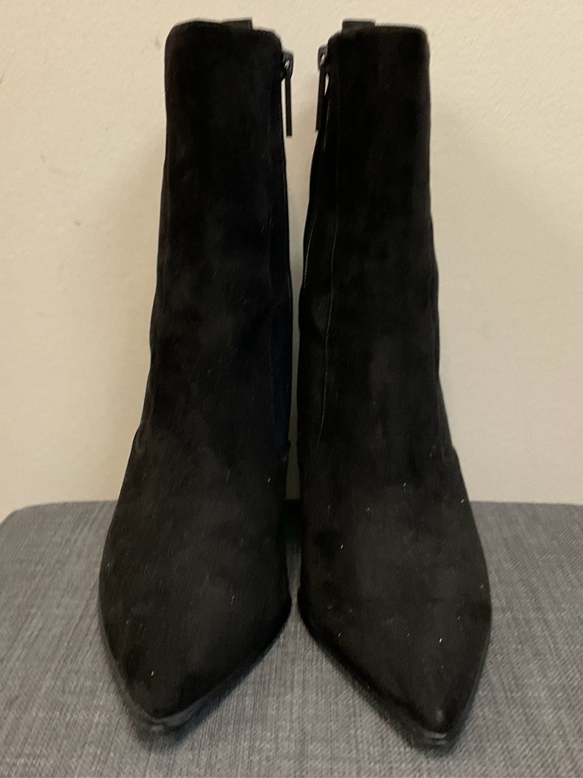 10 KENDALL&KYLIE BLACK SUEDE Boots