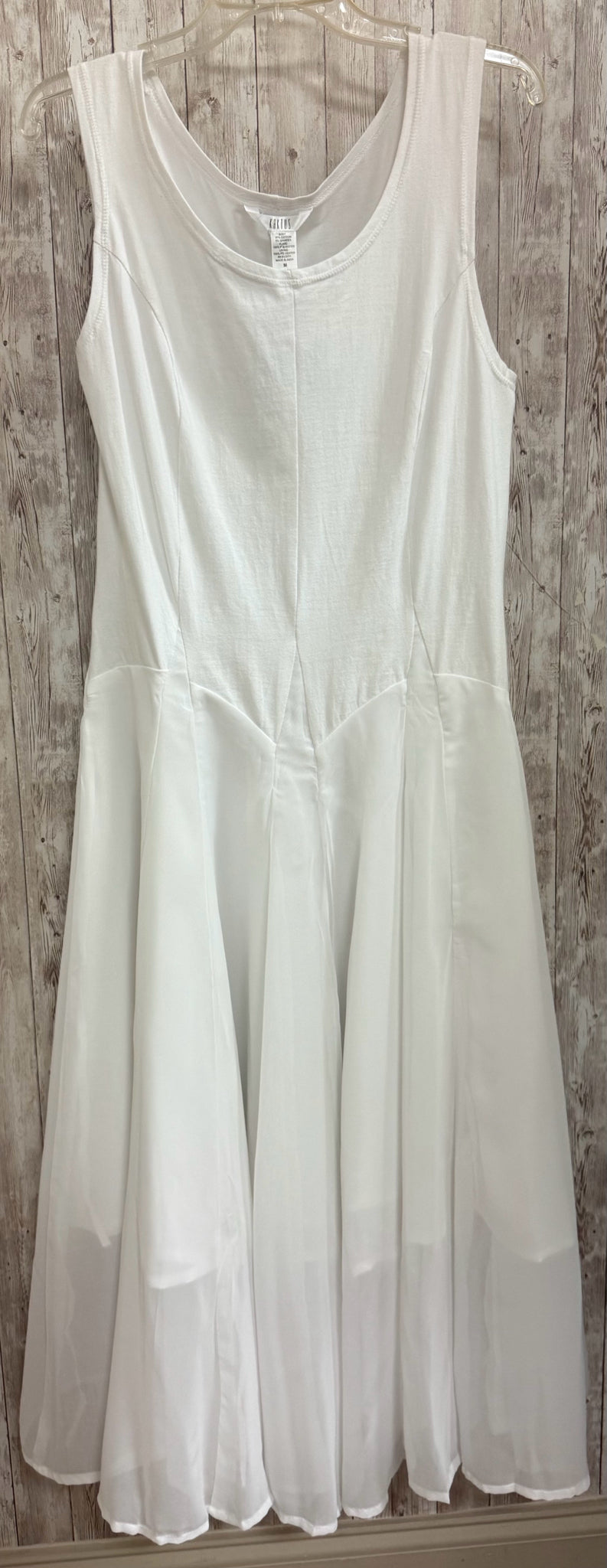 Size M KAKTUS White Dress