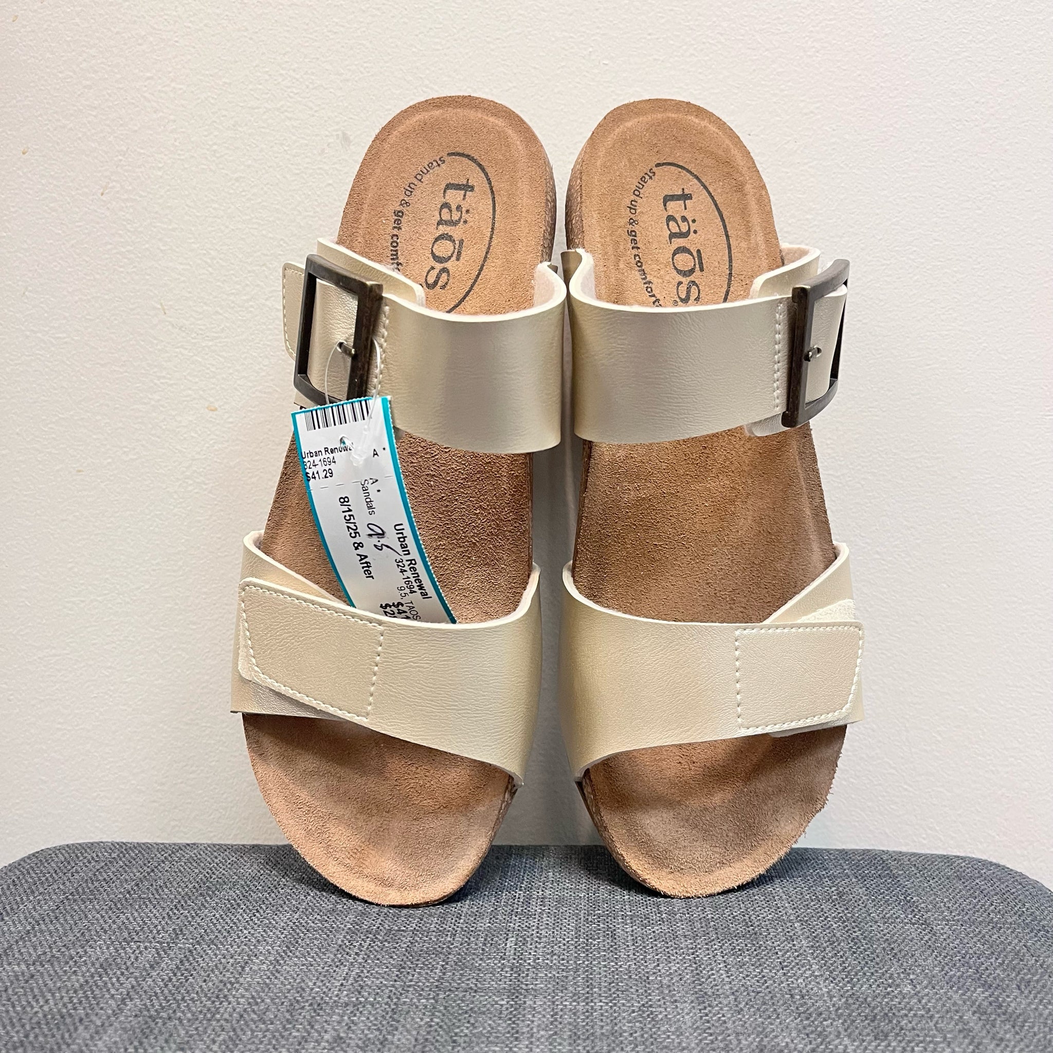 TAOS 9.5 Gold Sandals