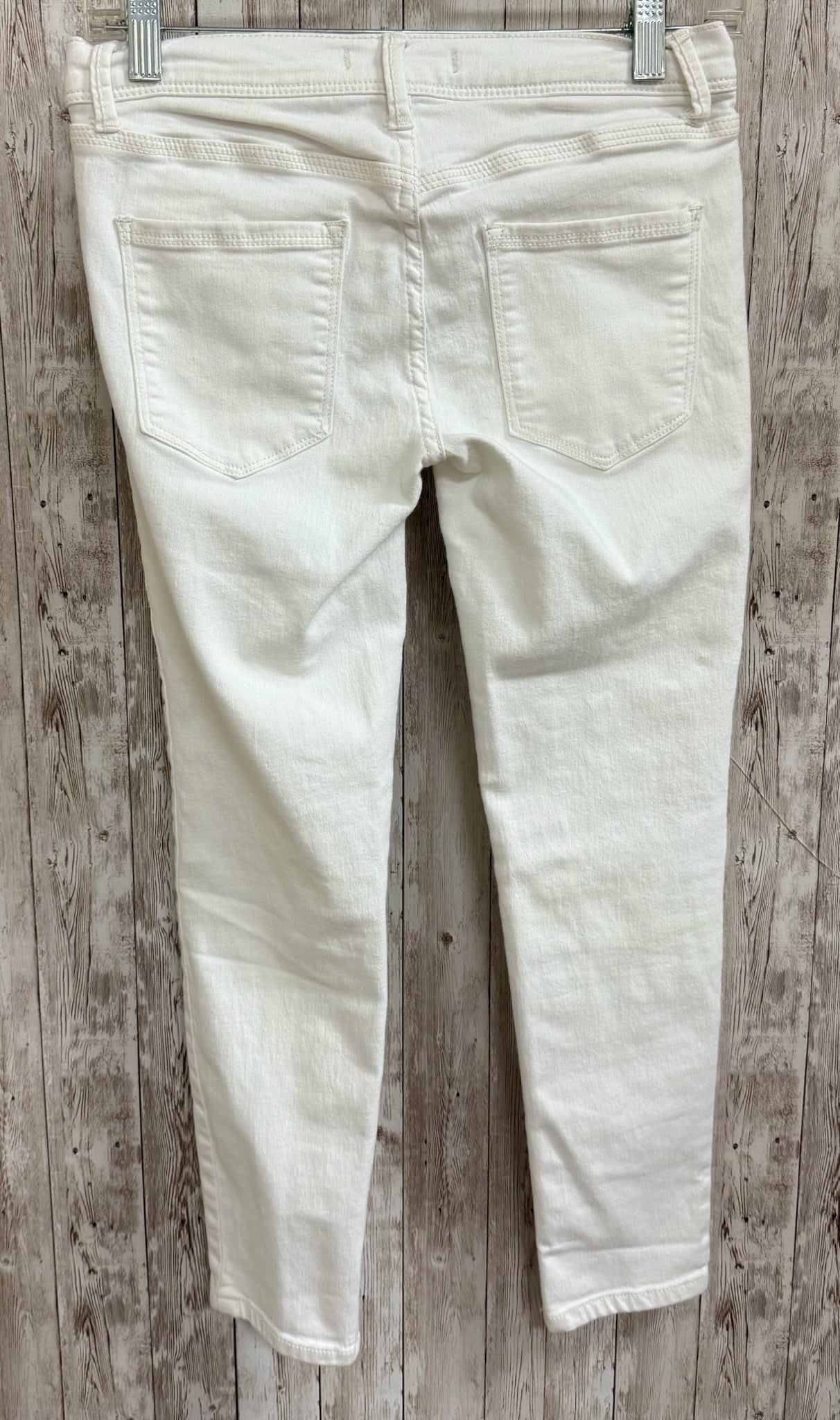 Size 2 FREE PEOPLE White Jeans