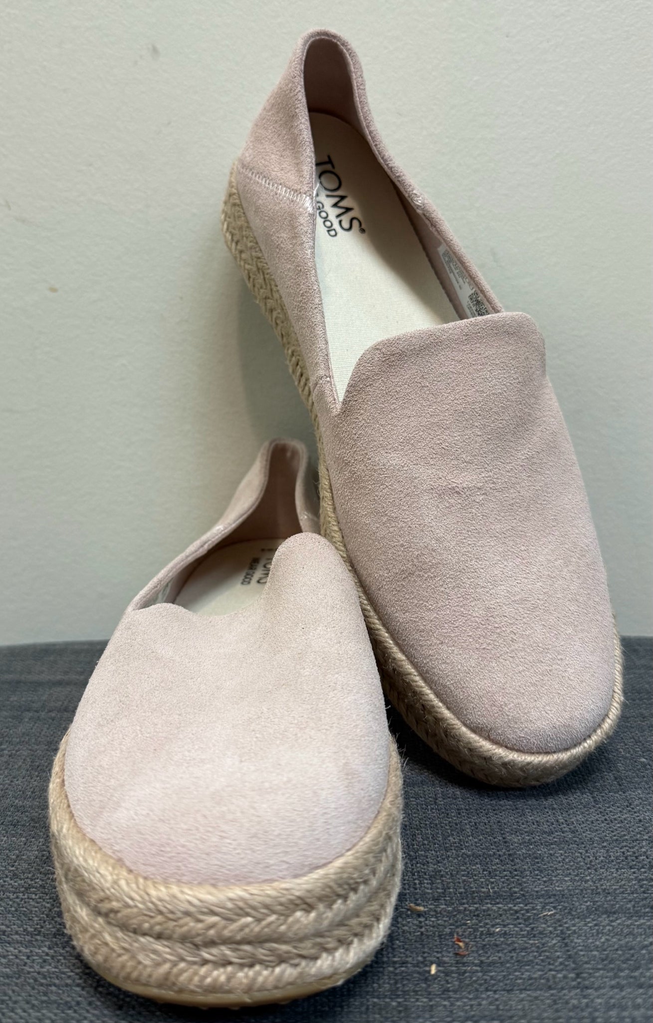 8 TOMS Blush SHOES