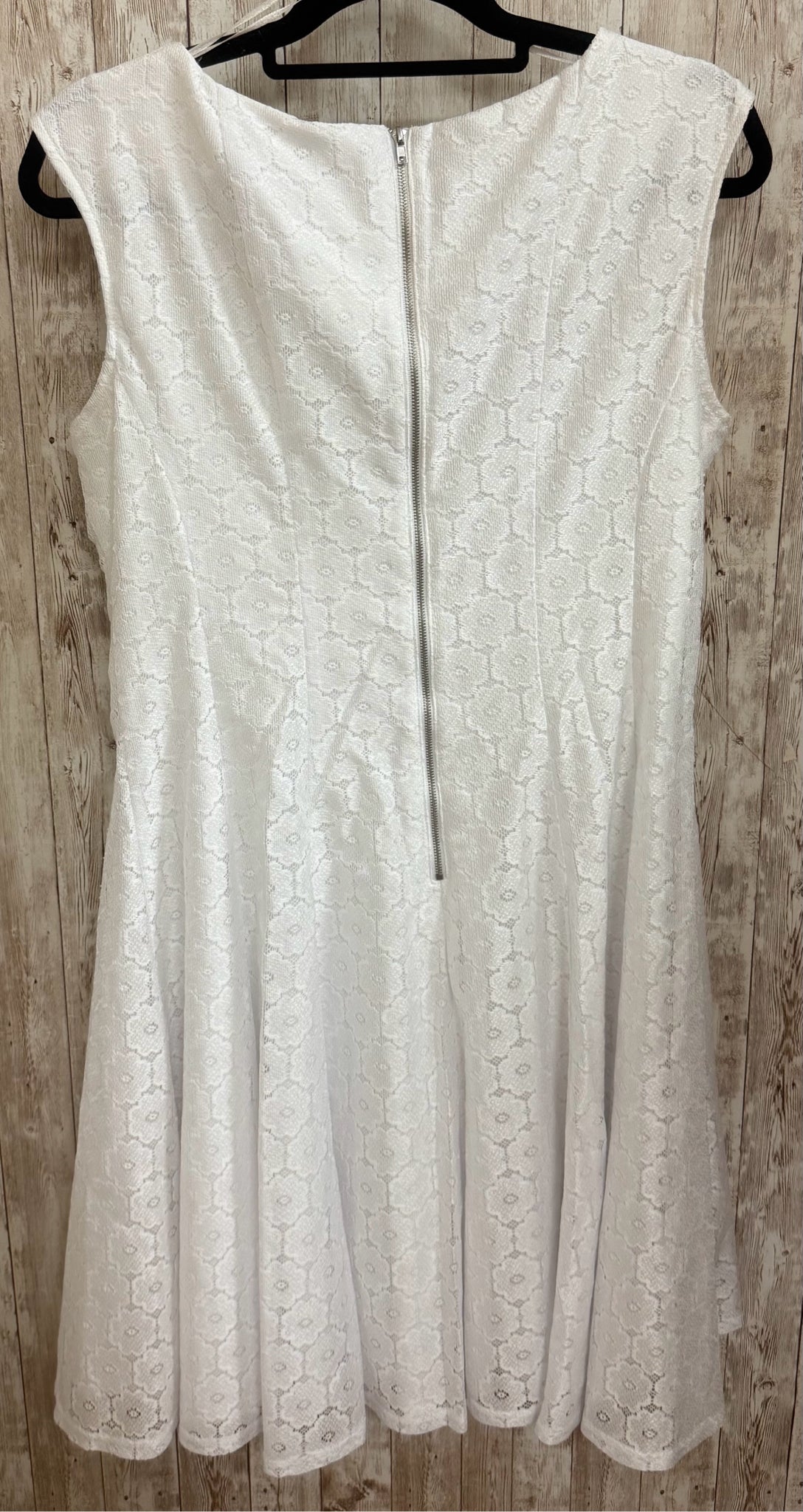 Size 14 DANNY and NICOLE WHITE LACE Dress