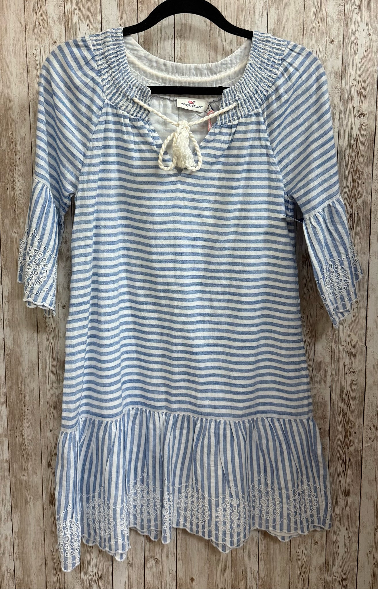 Size 00 VINEYARD VINES BLUE AND WHITE STRIPE Dress