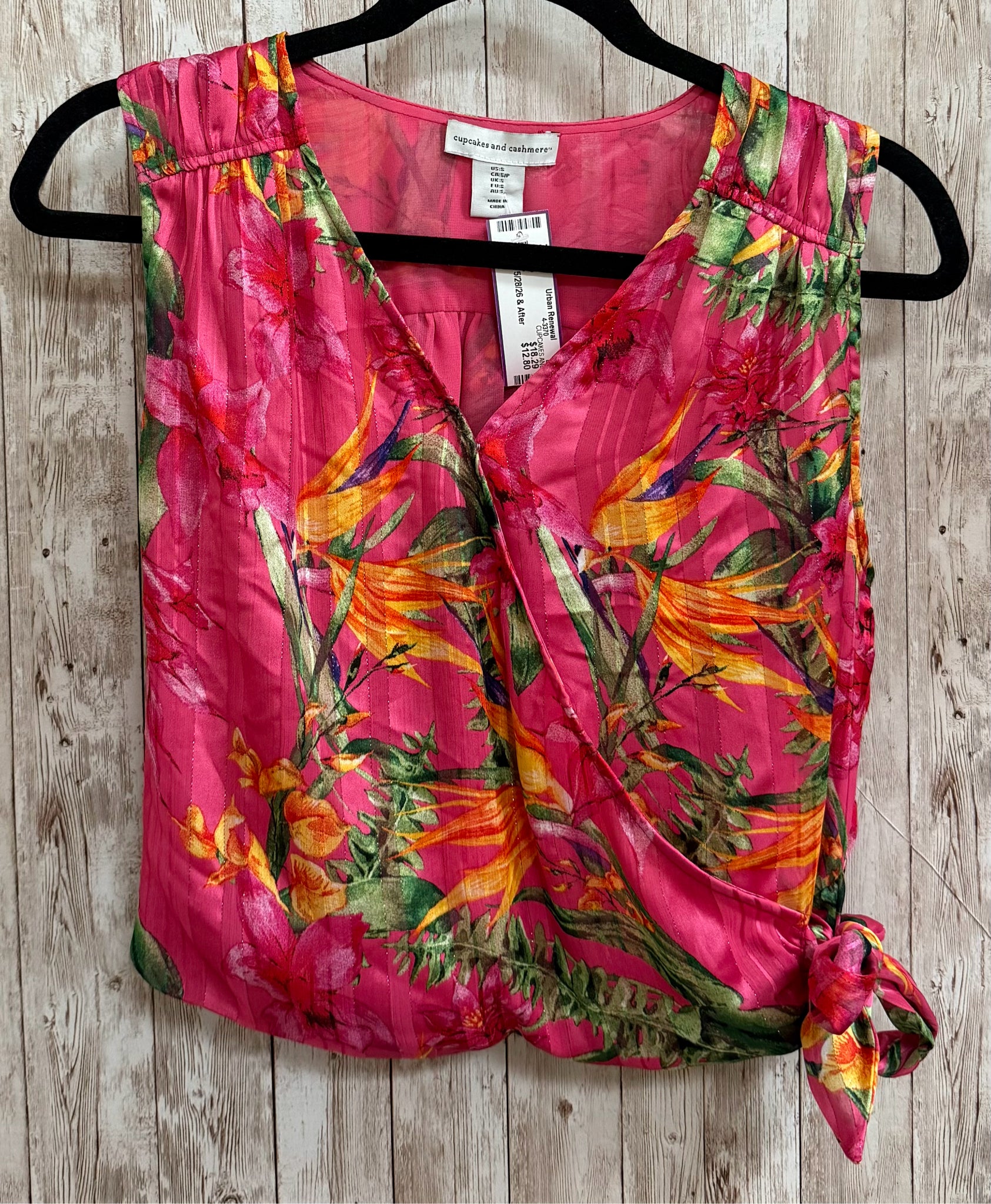 Size S CUPCAKES AND CASHMERE Pink Print Top