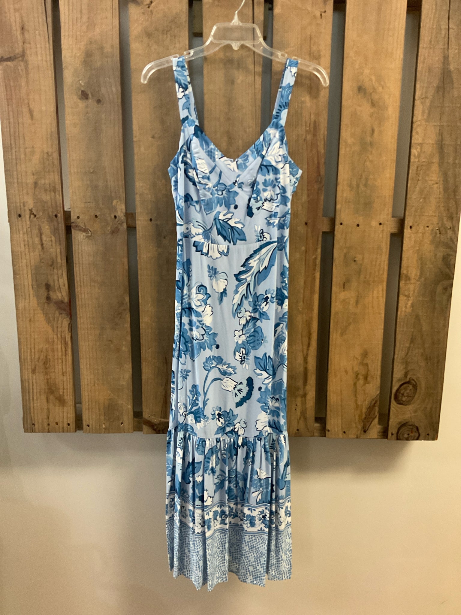 Size 4 ADRIANNA PAPELL LIGHT BLUE FLORAL Dress