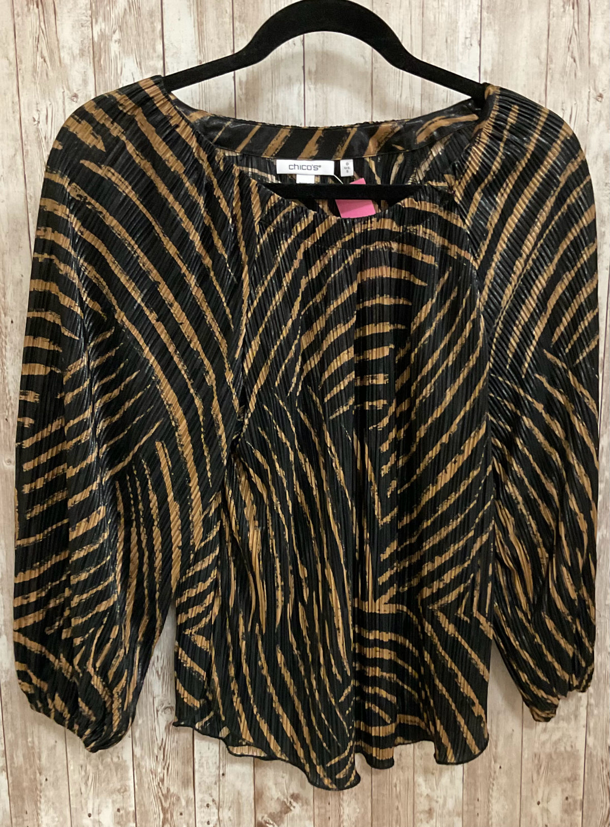 Size S CHICO'S BLACK AND BROWN Top