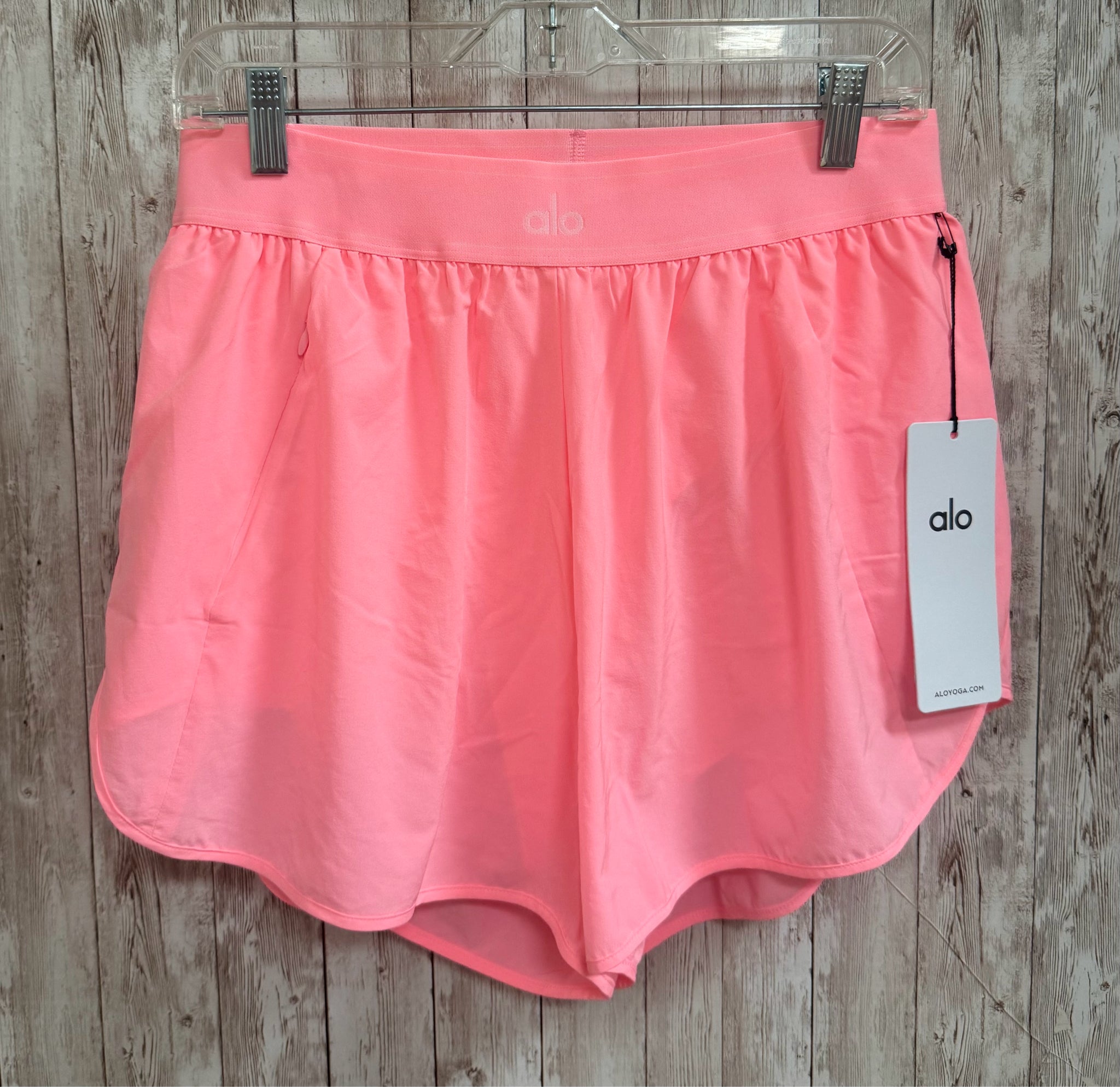 Size L ALO SALMON Shorts