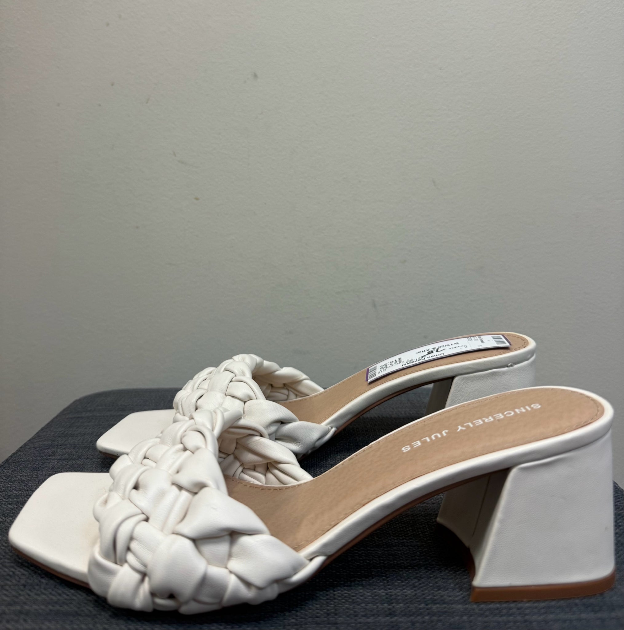 7.5 SINCERELY JULES Ivory Sandals