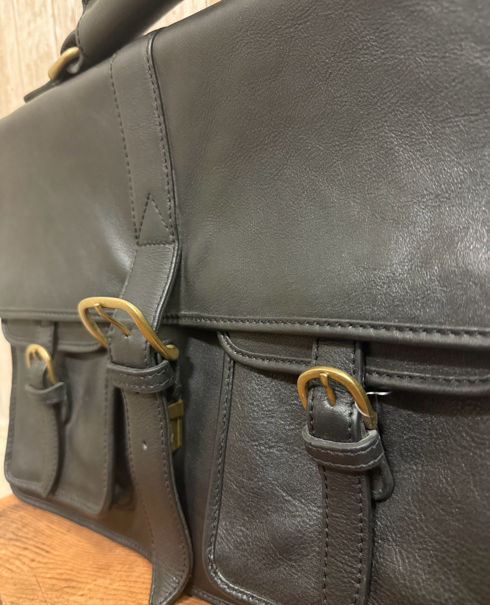 HIDESIGN CASE