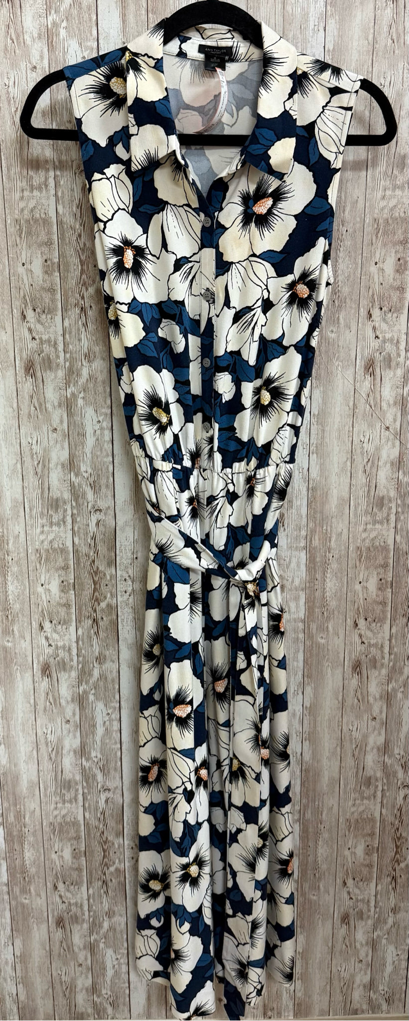 Size 8 ANN TAYLOR CREAM AND NAVY PRINT Dress