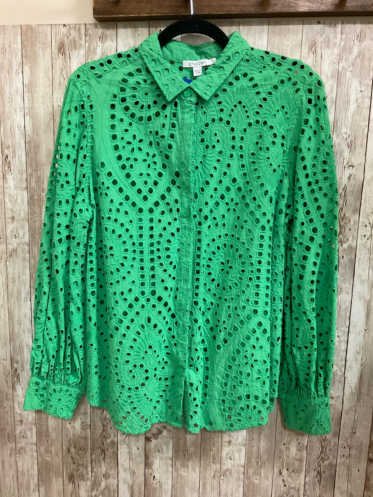 Size 14 CHICO'S GREEN LACE Top