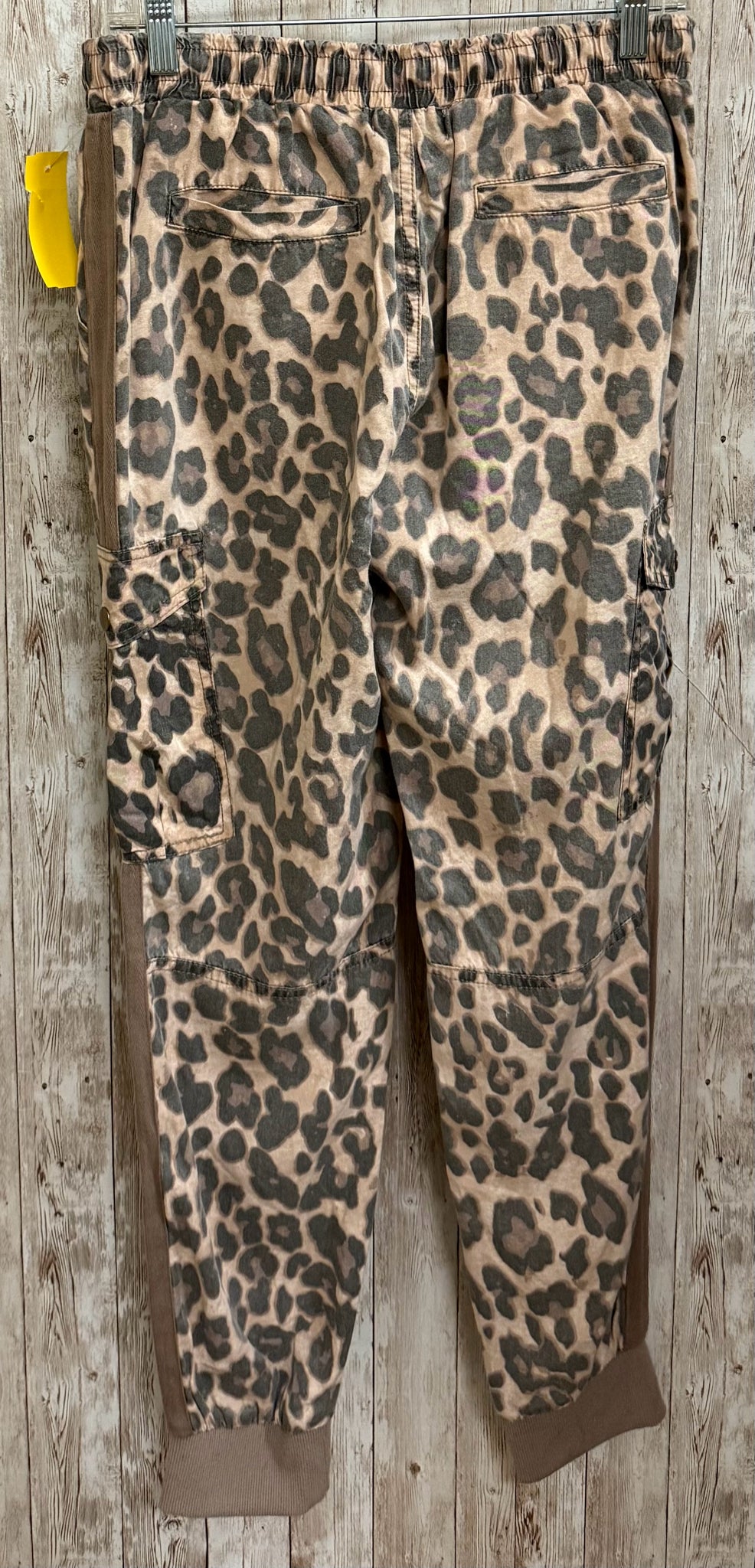Size M VINTAGE HAVANA Animal Print Pants