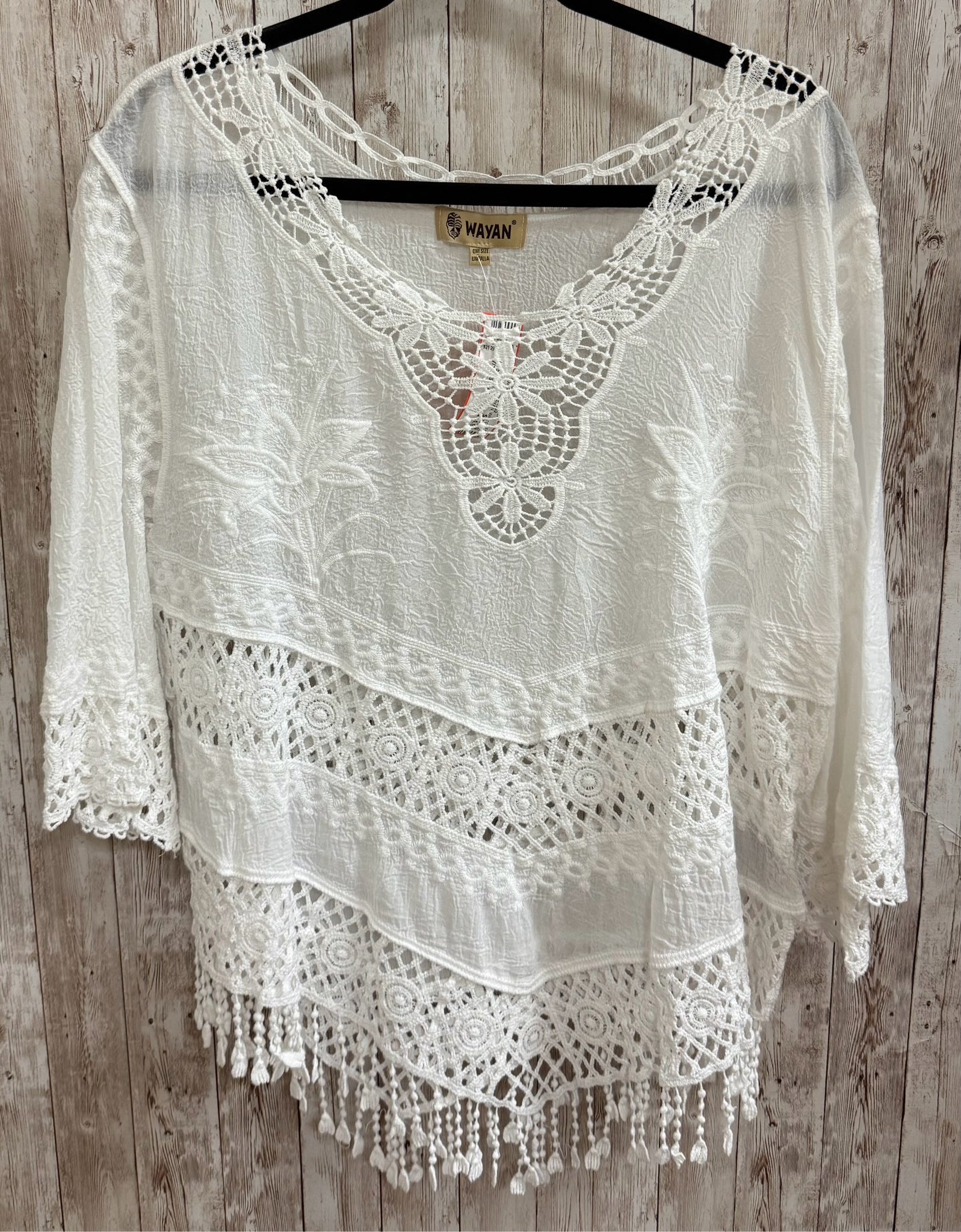 Size One Size WAYAN WHITE LACE Top