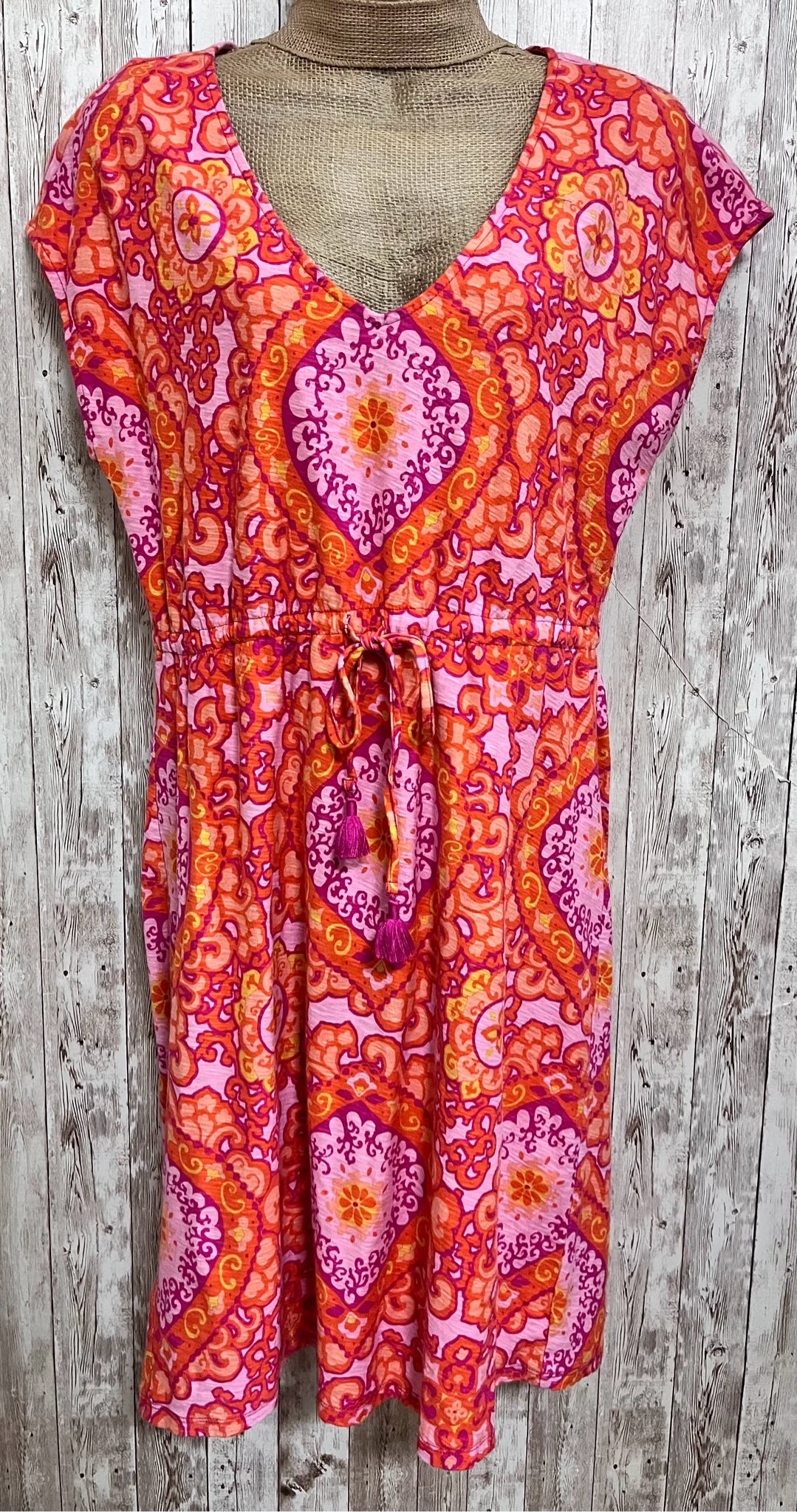 Size M TOMMY BAHAMA ORANGE AND PINK PRINT Dress