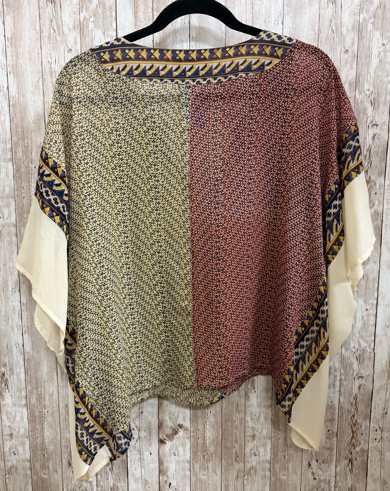 Size S MADISON MARCUS MULTI COLOR Top