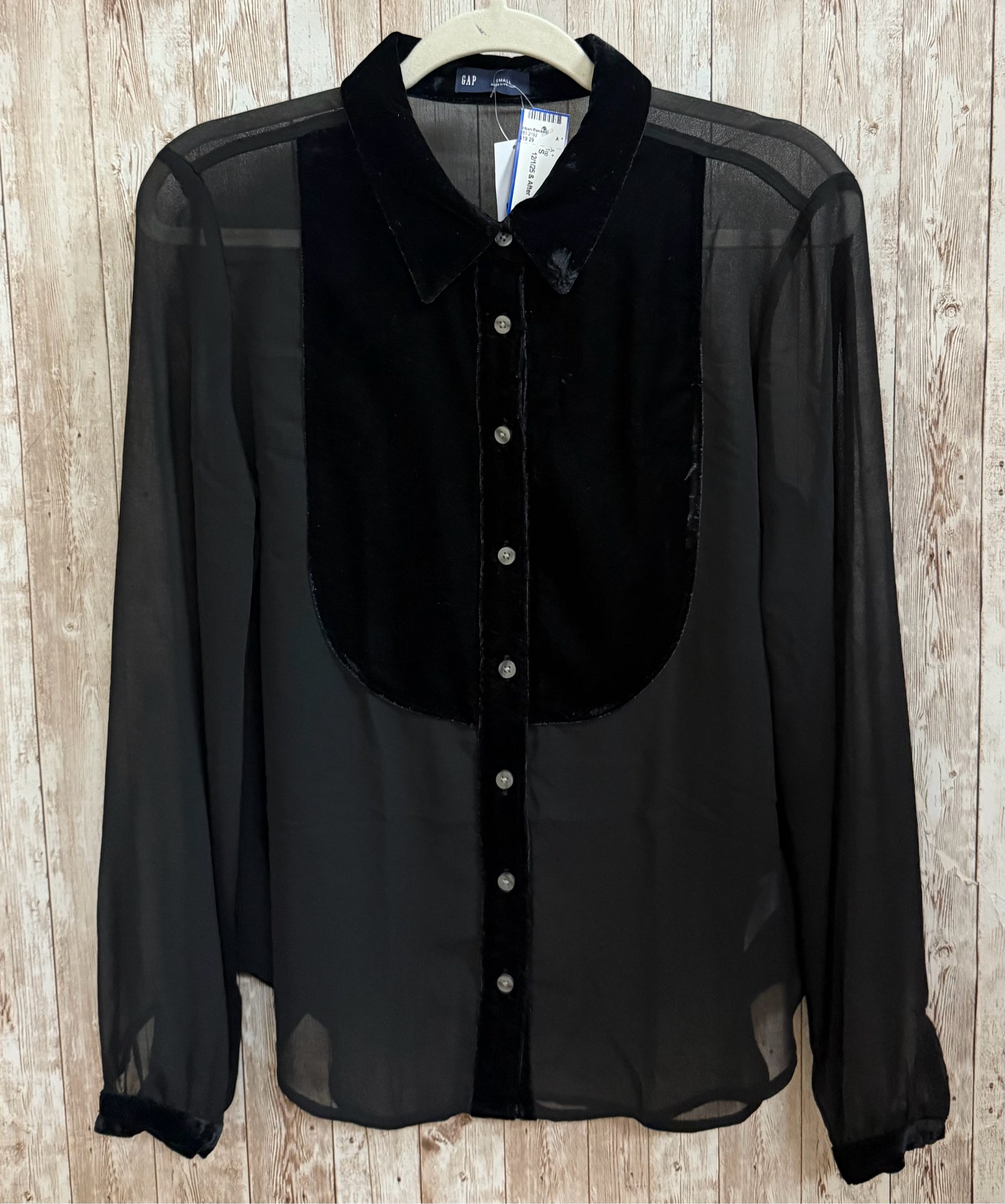 GAP Size S Black Top
