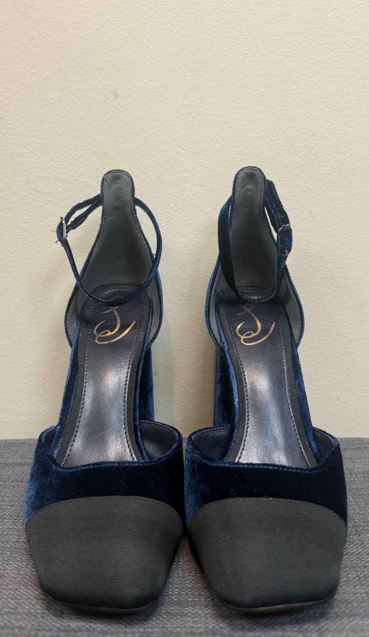 7.5 SAM EDELMAM Navy SHOES