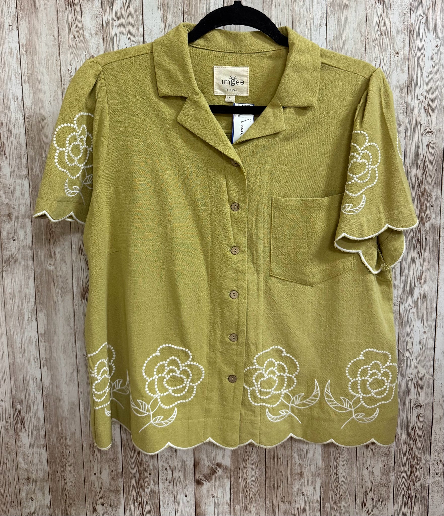 Size S UMGEE CHARTREUSE Top