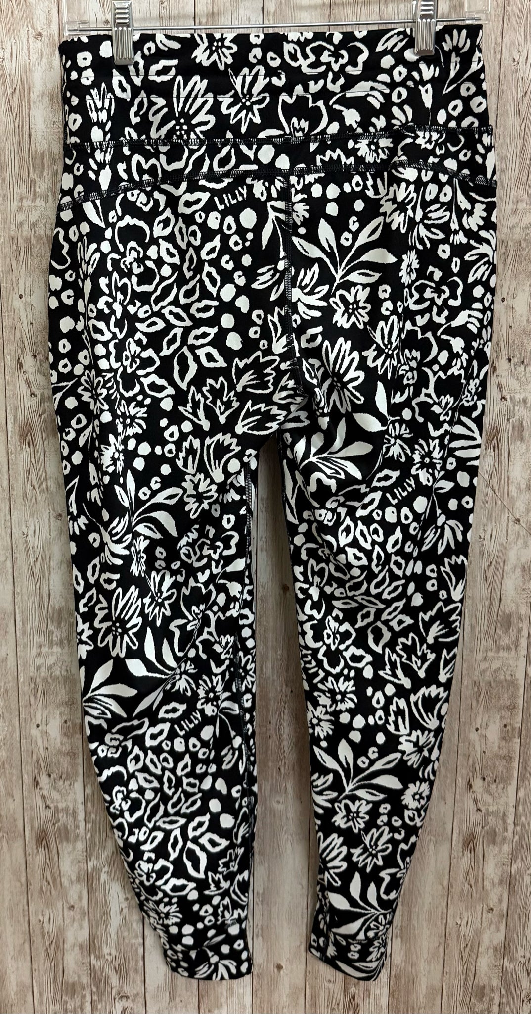 Size M LILLY PULITZER BLACK AND WHITE PRINT Leggings