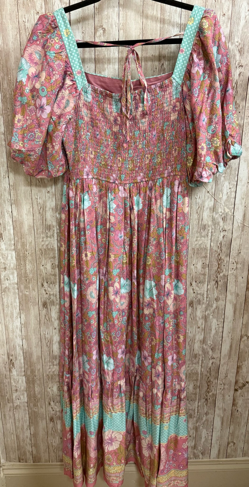 Size L IN LOOM LIGHT PINK AND BLUE Dress