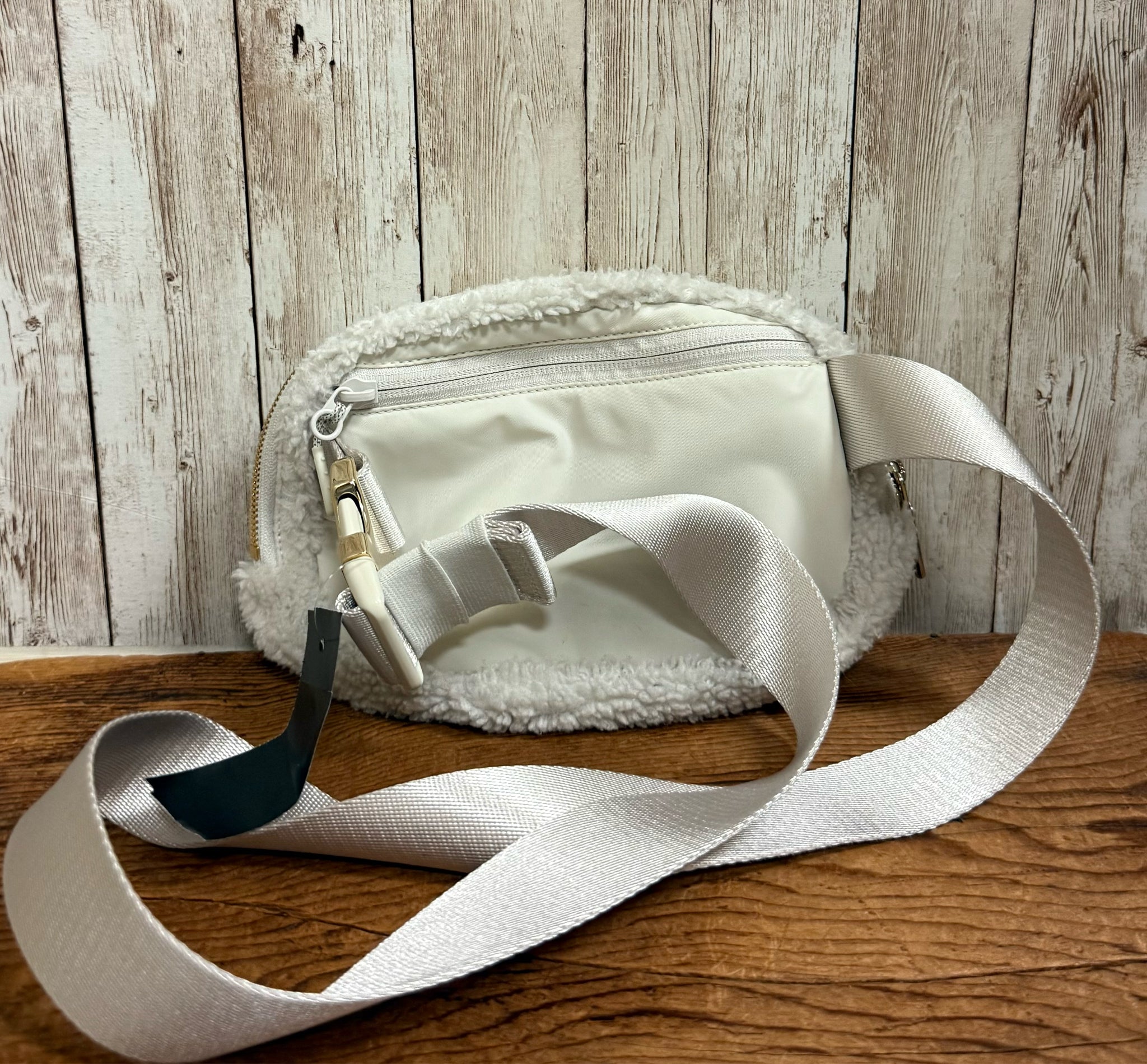LULU LEMON Purse