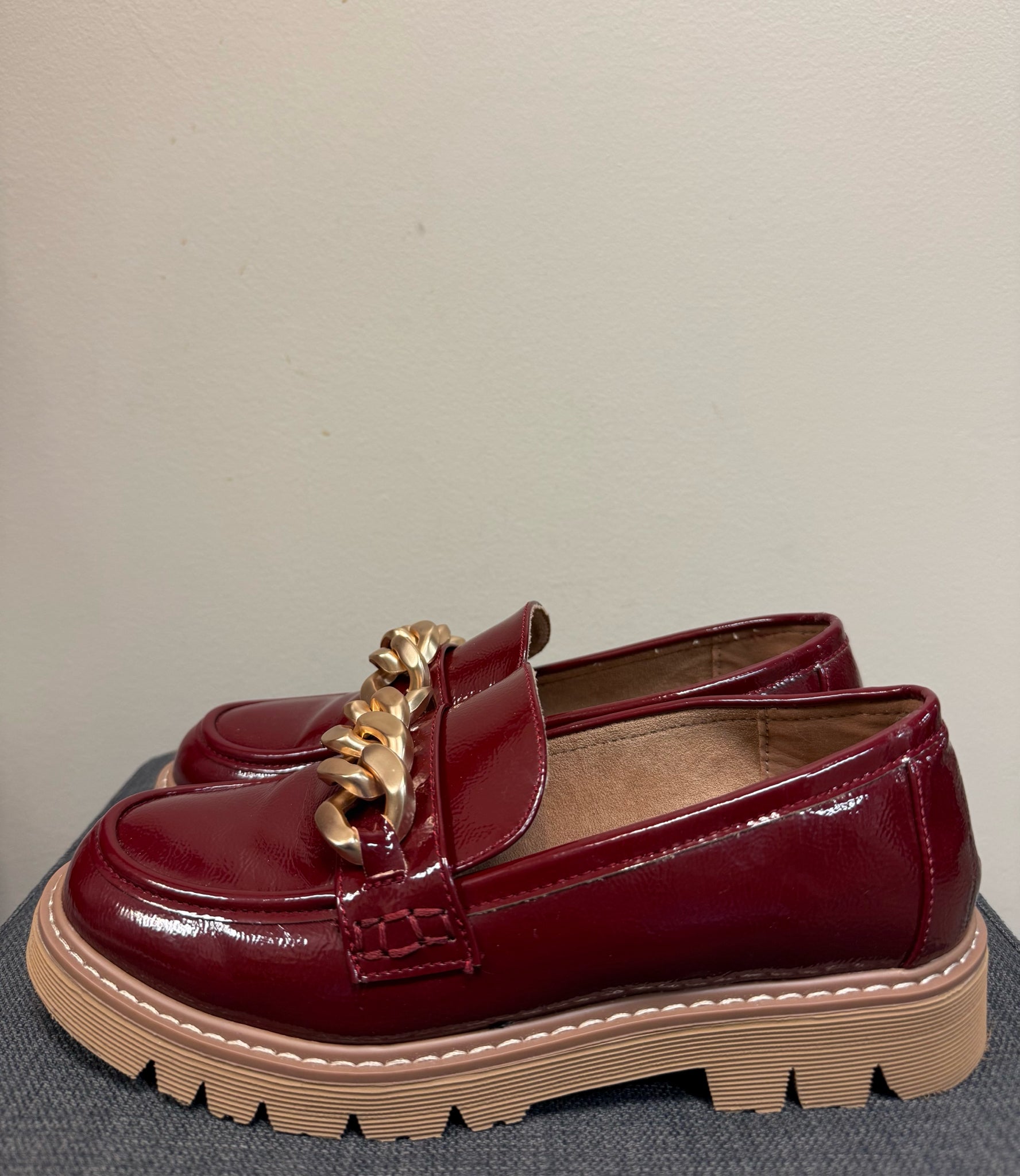 9 HEY GIRL WINE SHOES