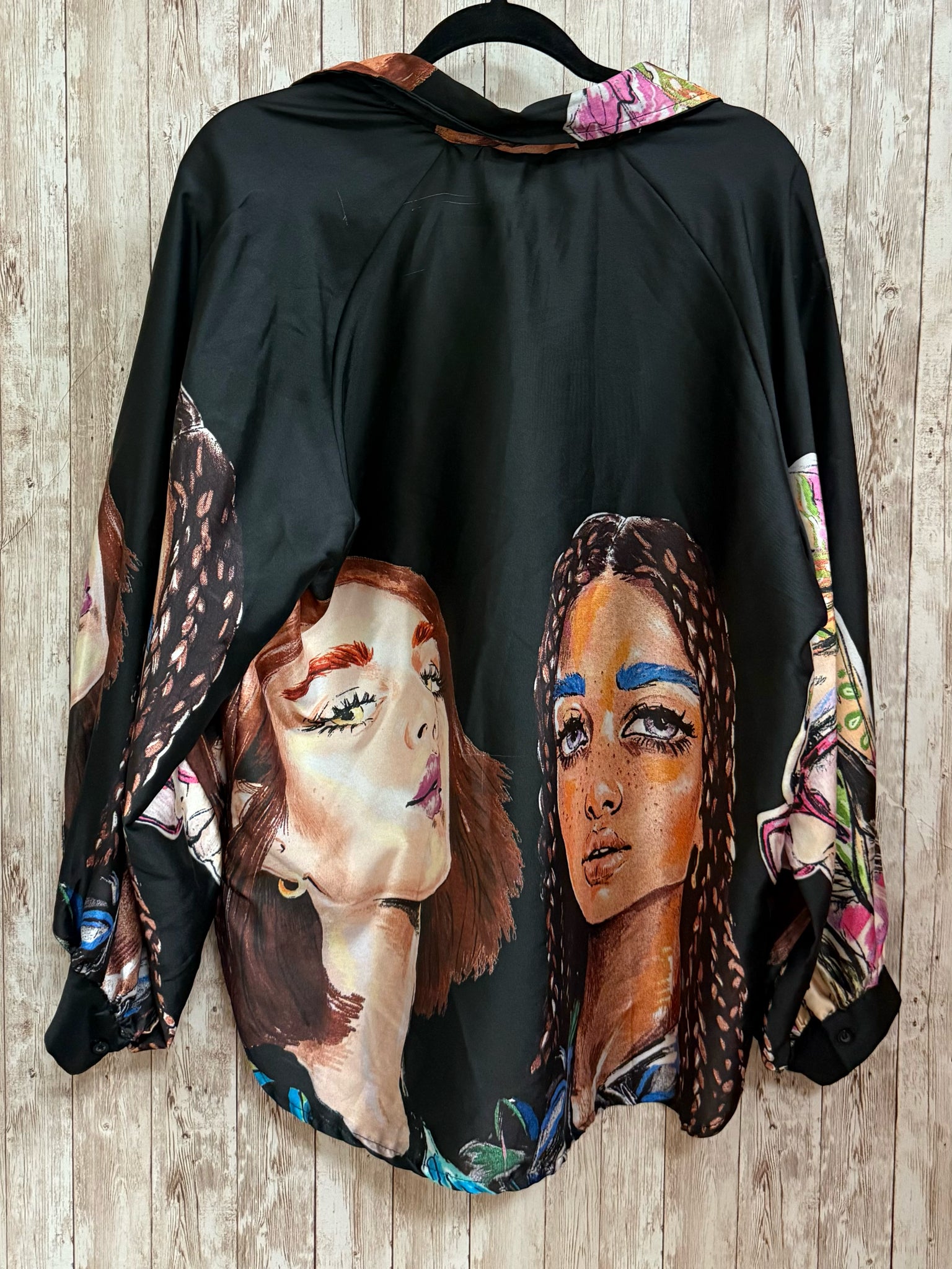 Size One Size MADE IN ITALY Black Print Shirt