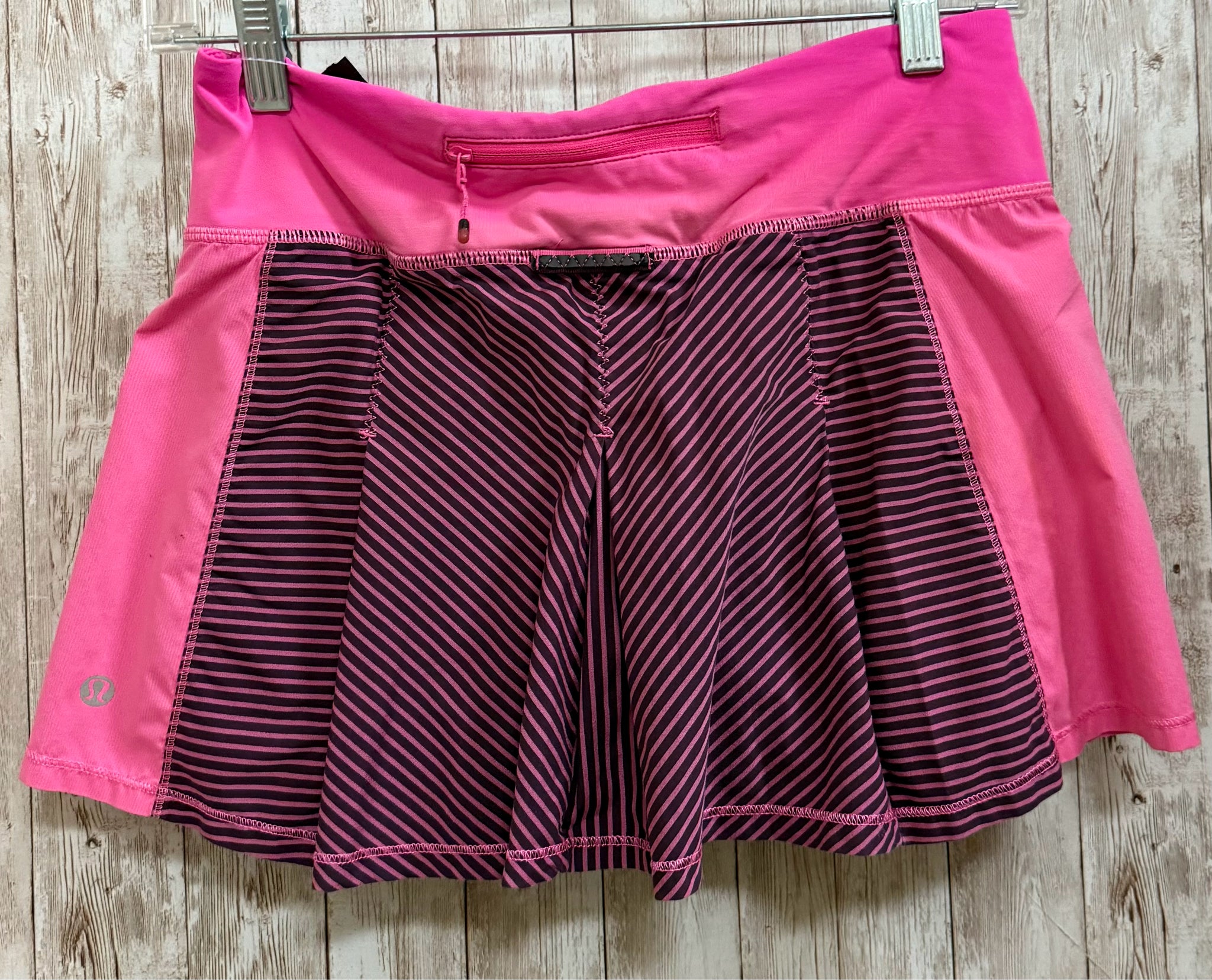 Size 4 LULULEMON Pink Print skort