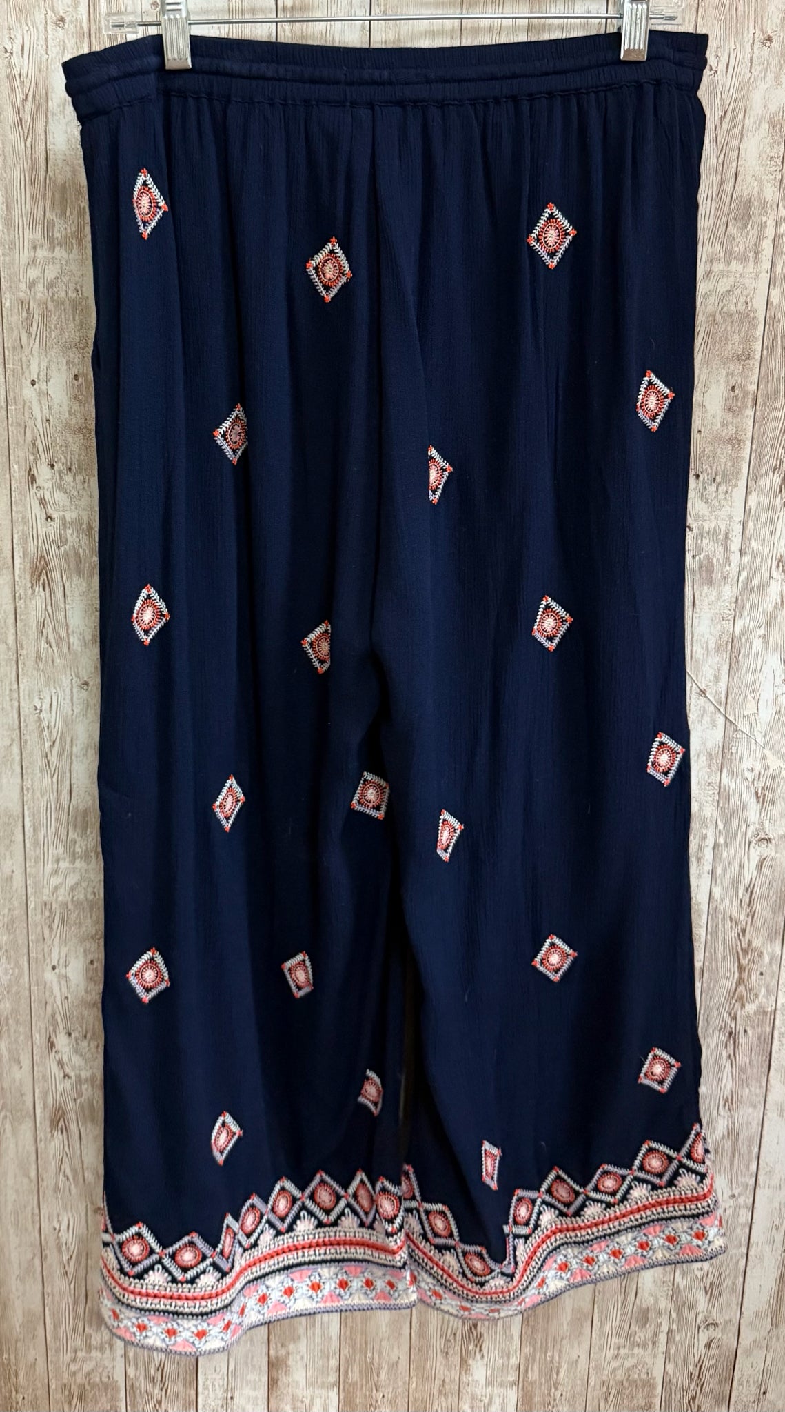 Size M SUNDANCE Navy Pants