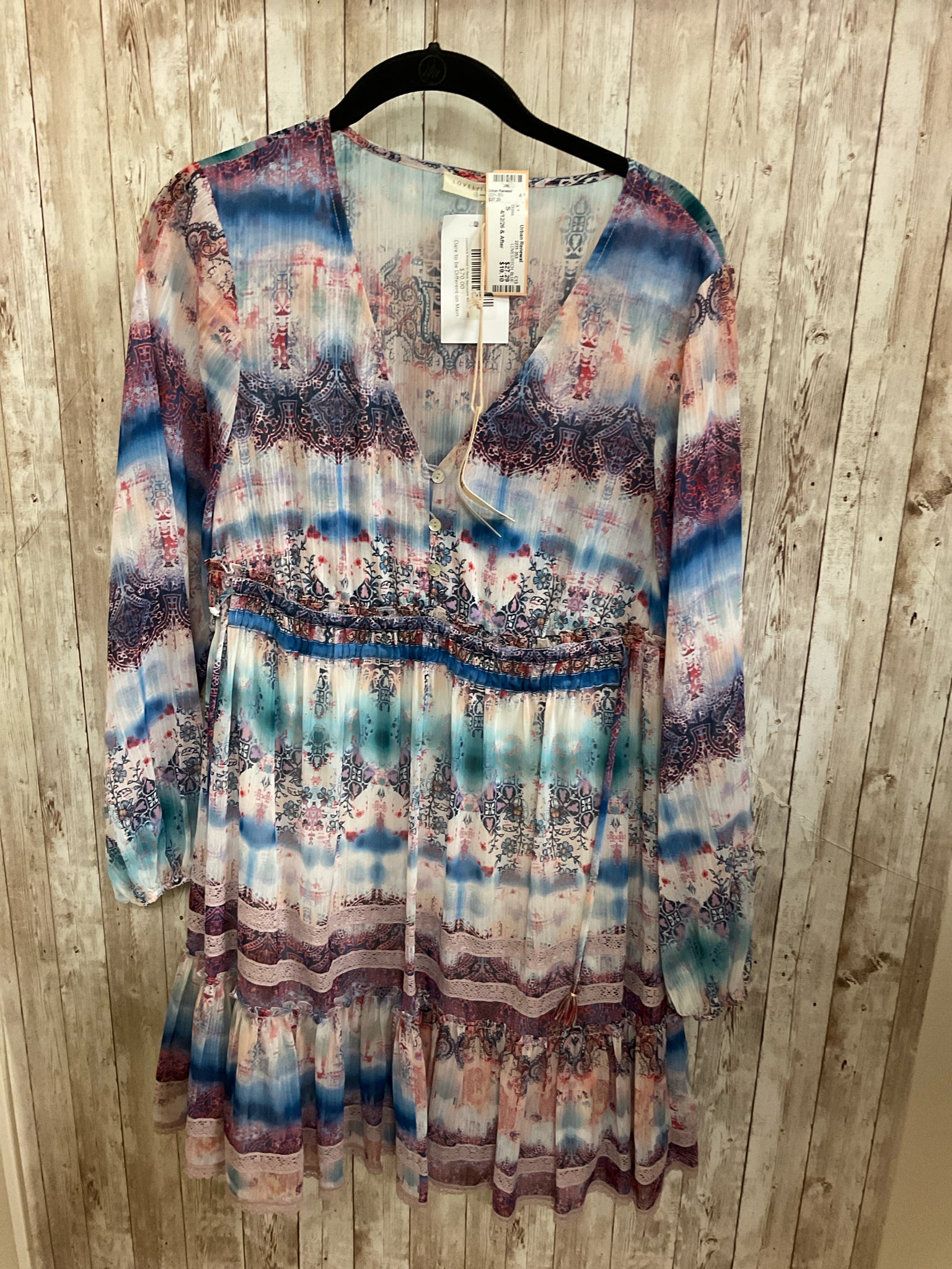 Size S LOVESTITCH BLUE MULT FLORAL Dress