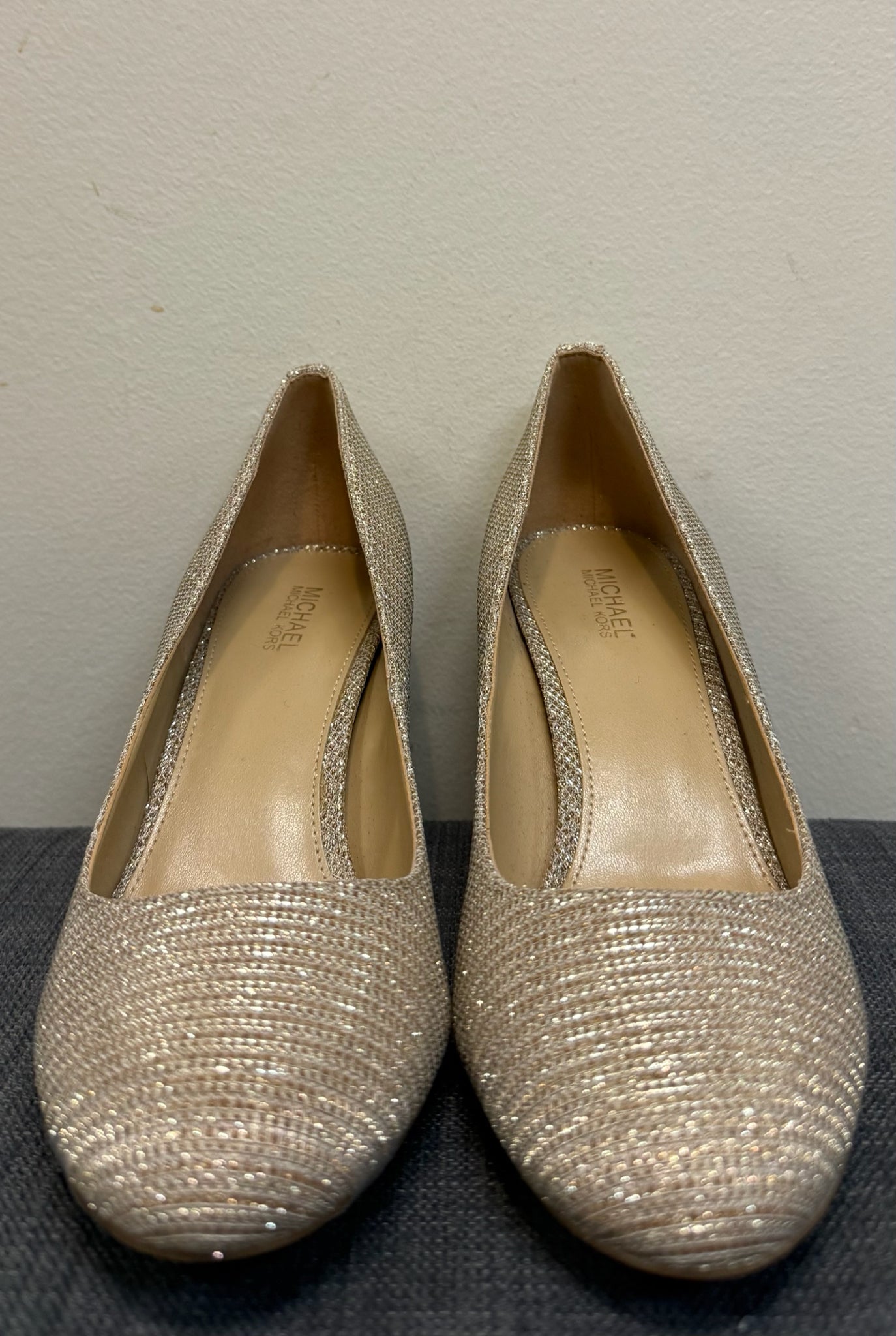 7.5 MICHAEL KORS Gold SHOES