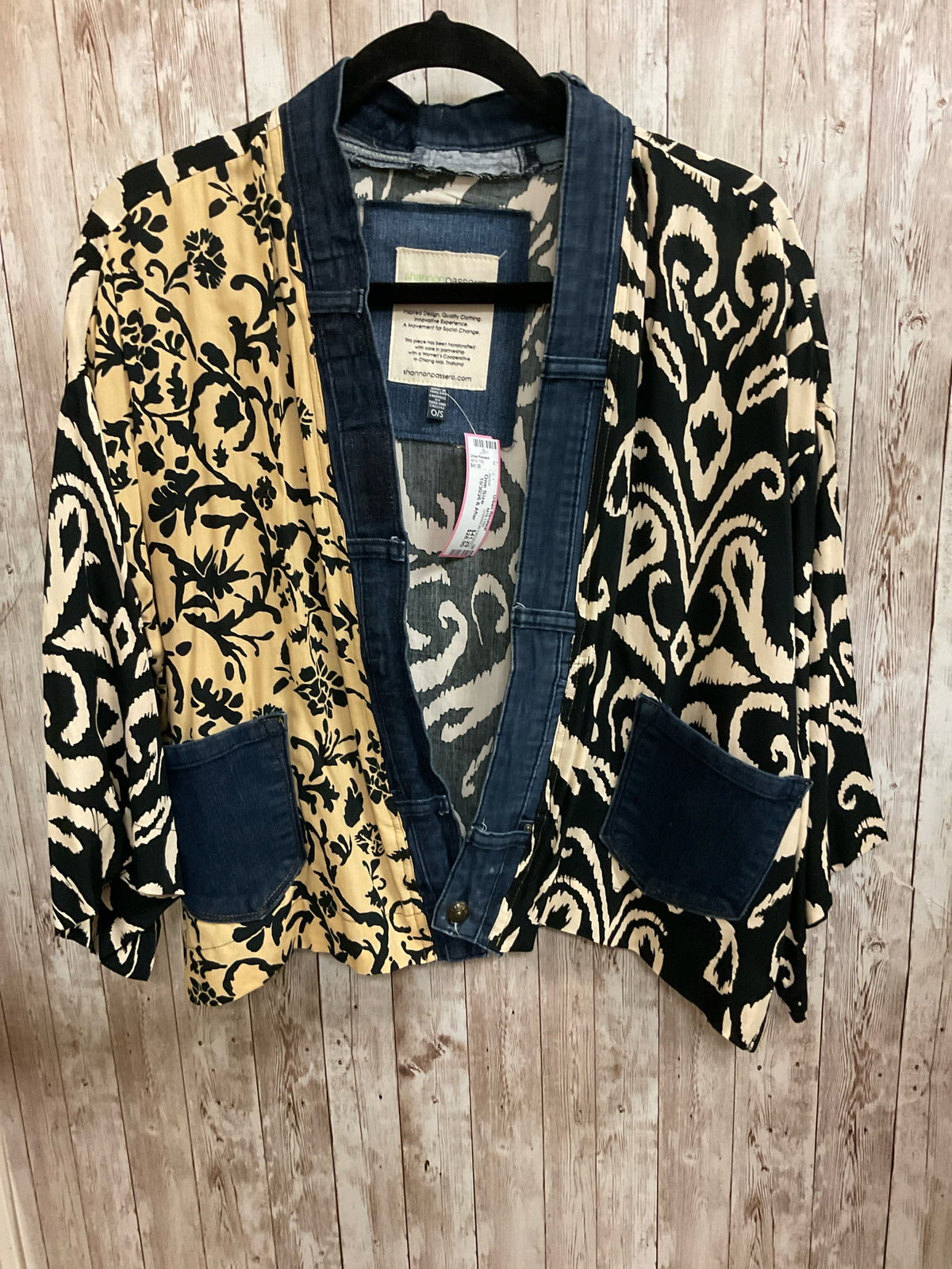 Size One Size SHANNON PASSERO CREAM AND BLACK Jacket