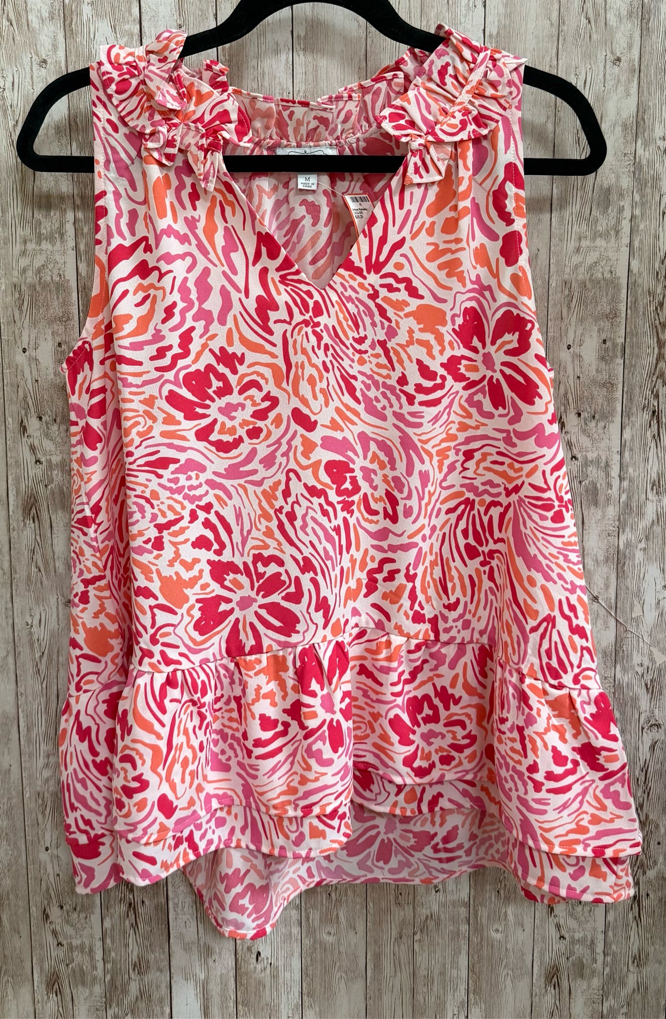 Size M MUD PIE PINK AND ORANGE Top