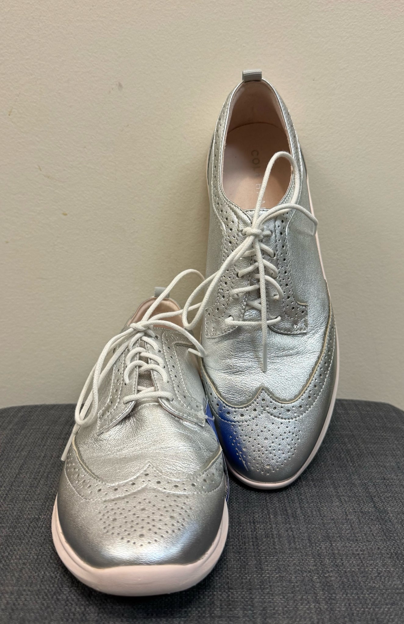8 COLE HAAN Silver SHOES