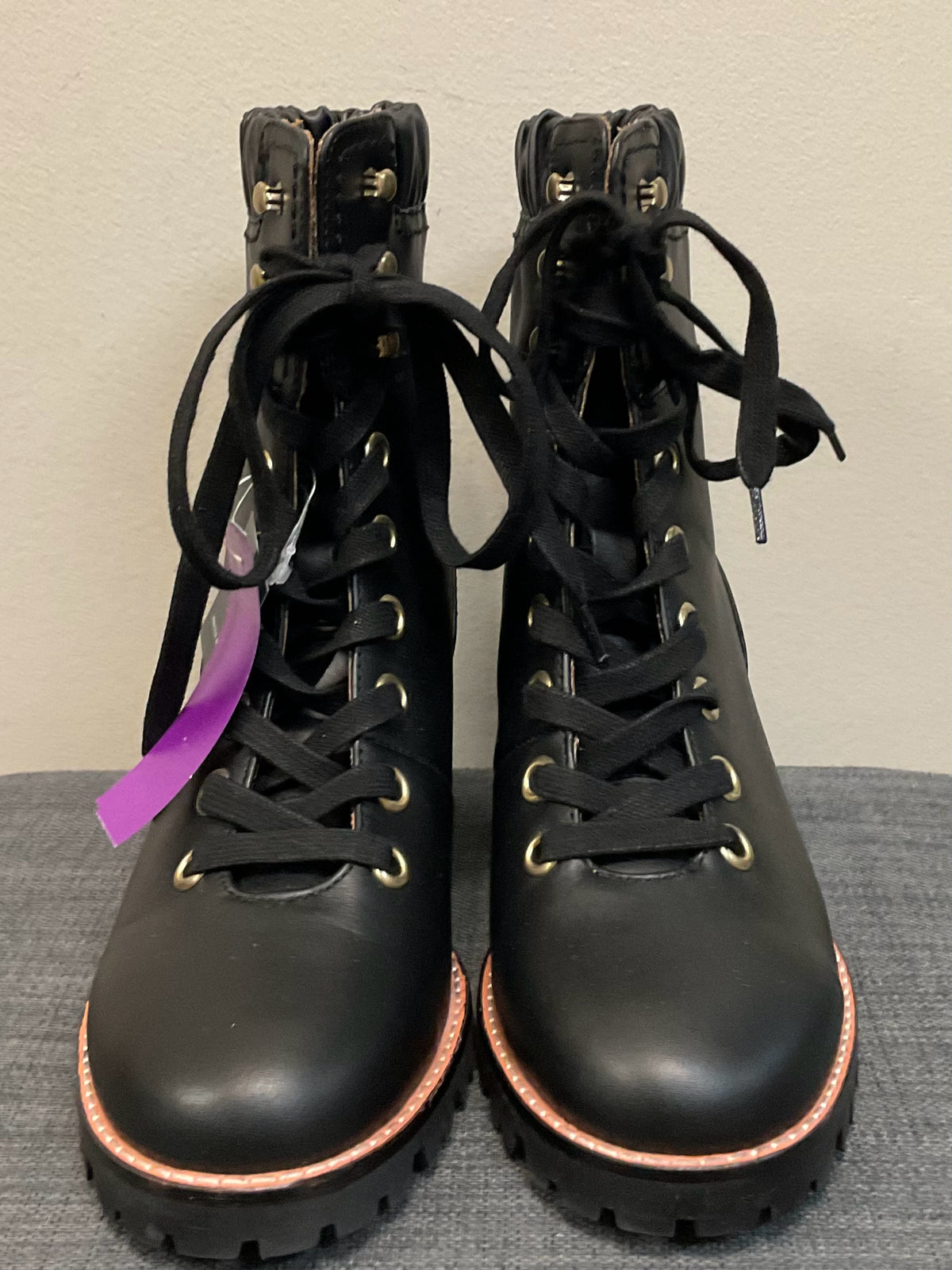 7 JACK ROGERS Black Boots