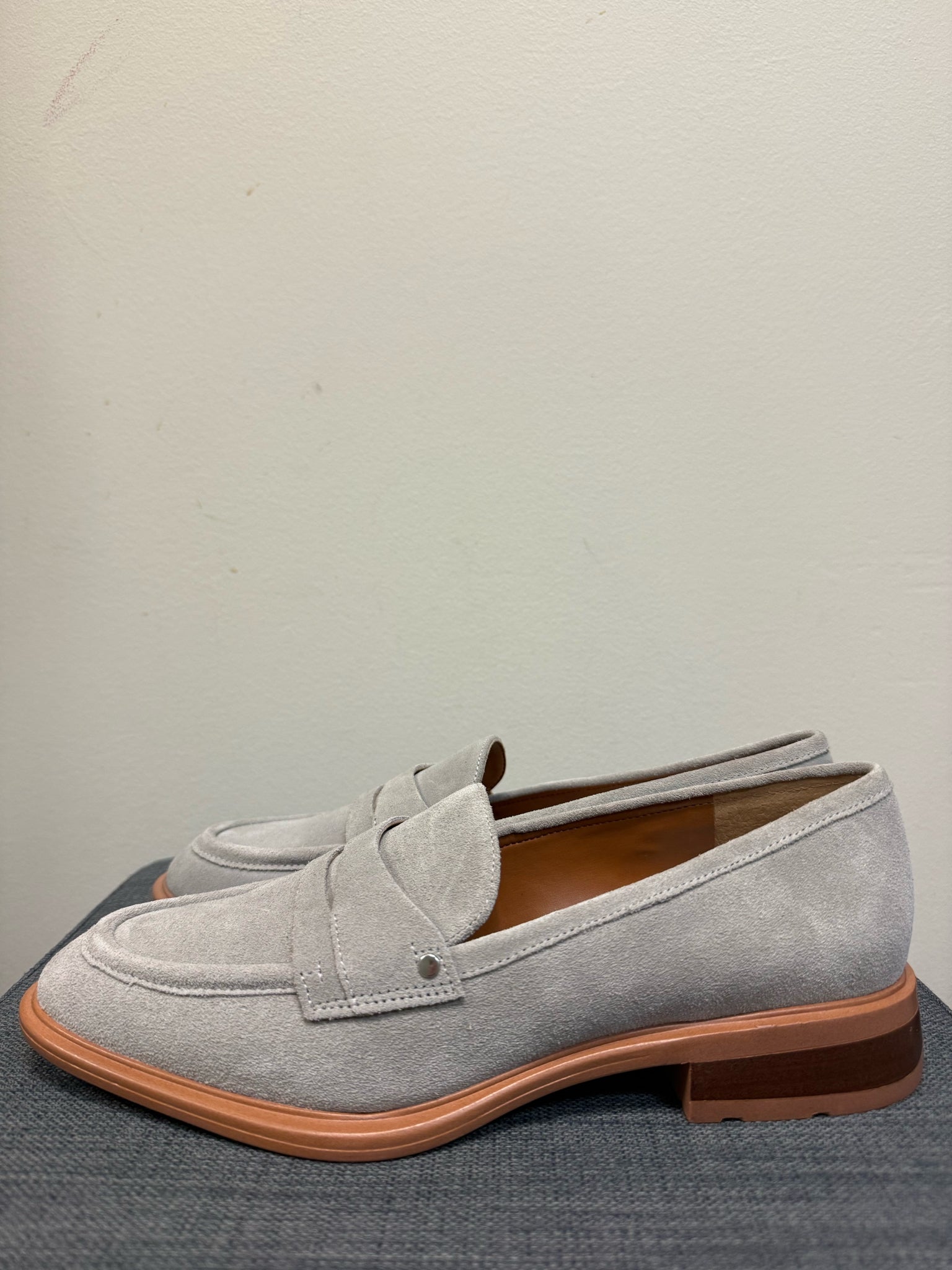 FRANCO SARTO 9 GRAY SUEDE SHOES
