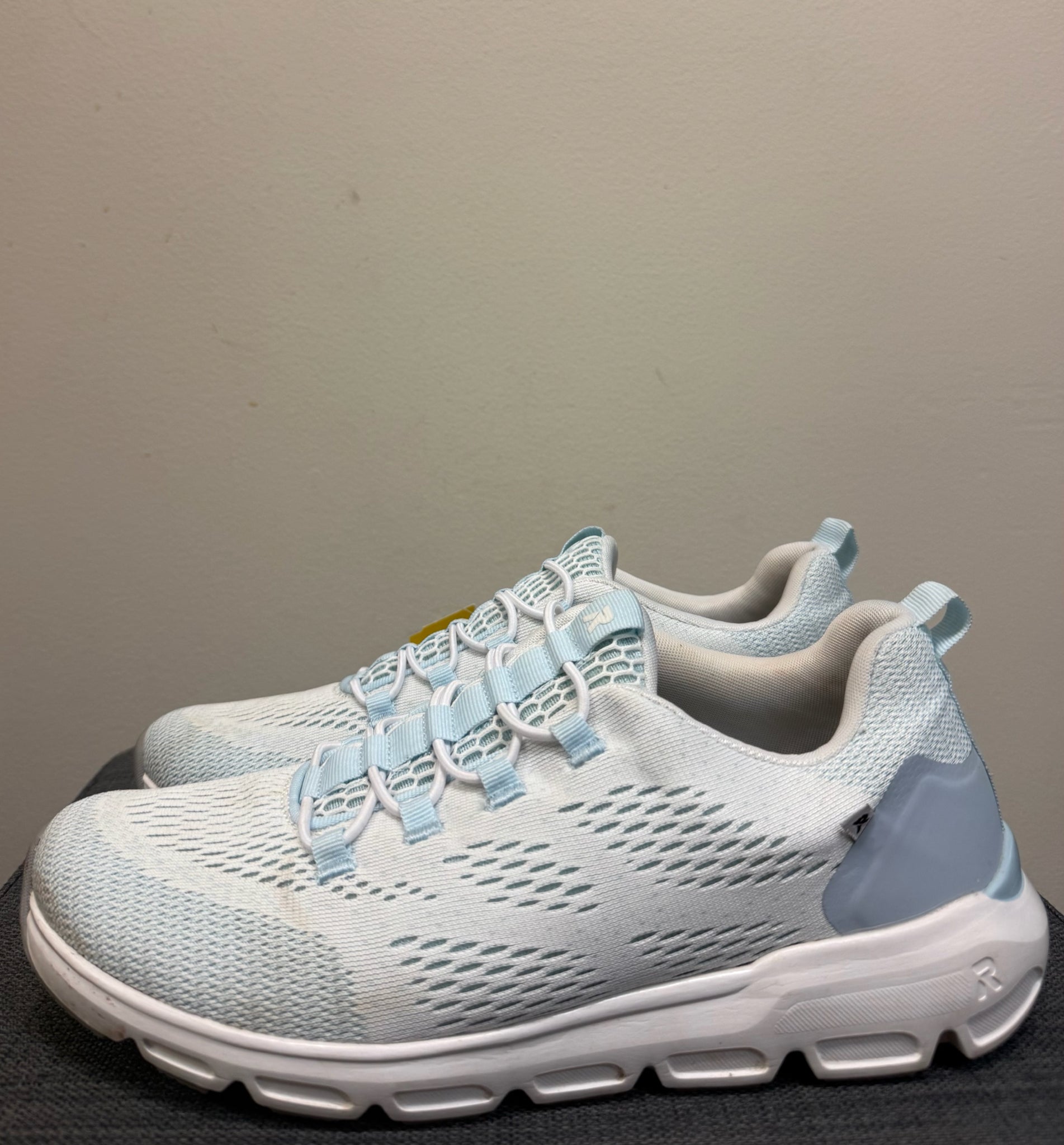 8 RIEKER WHITE AND BLUE Sneakers