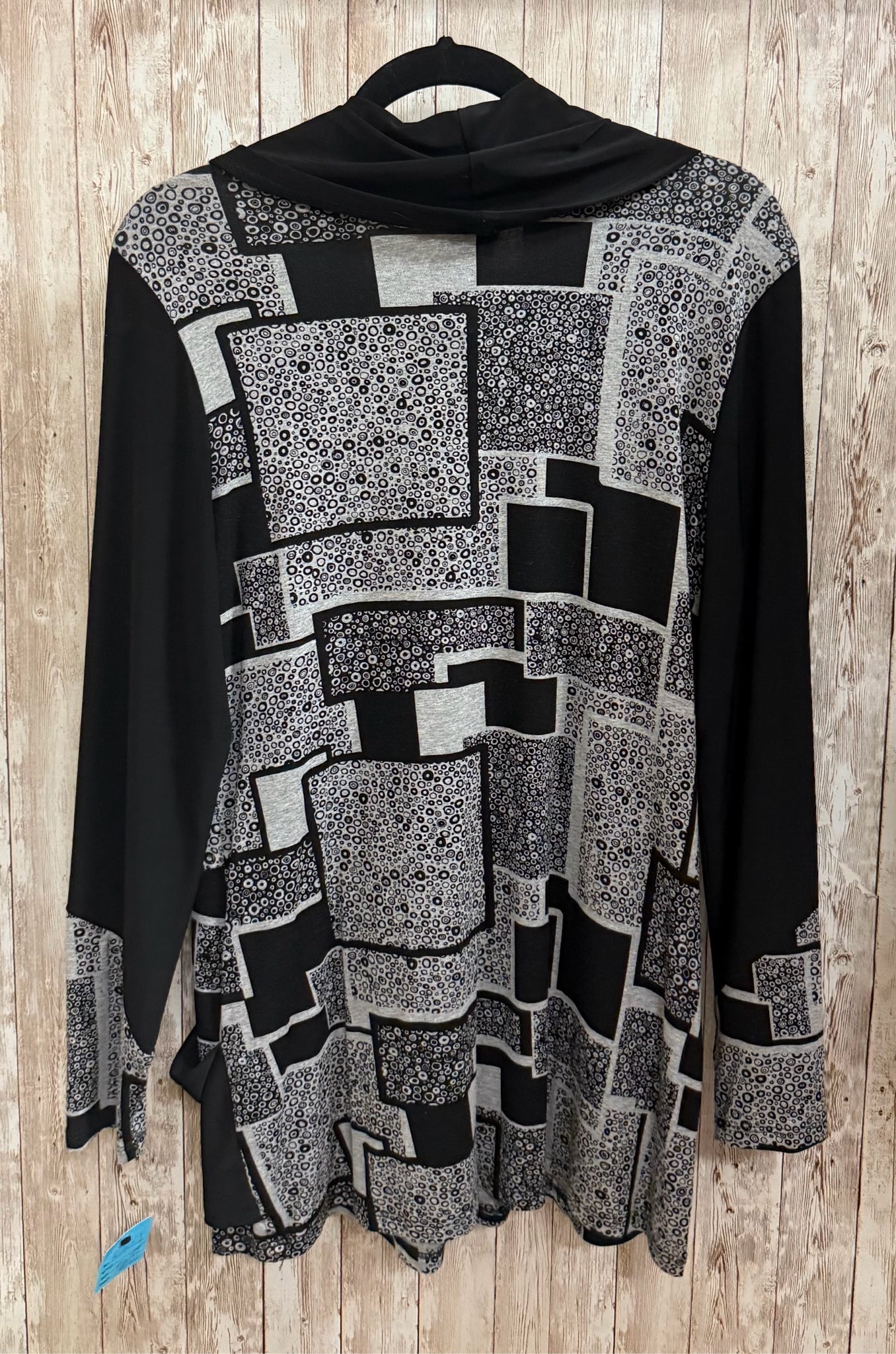 MICHAEL TYLER Size M BLACK AND GRAY Top