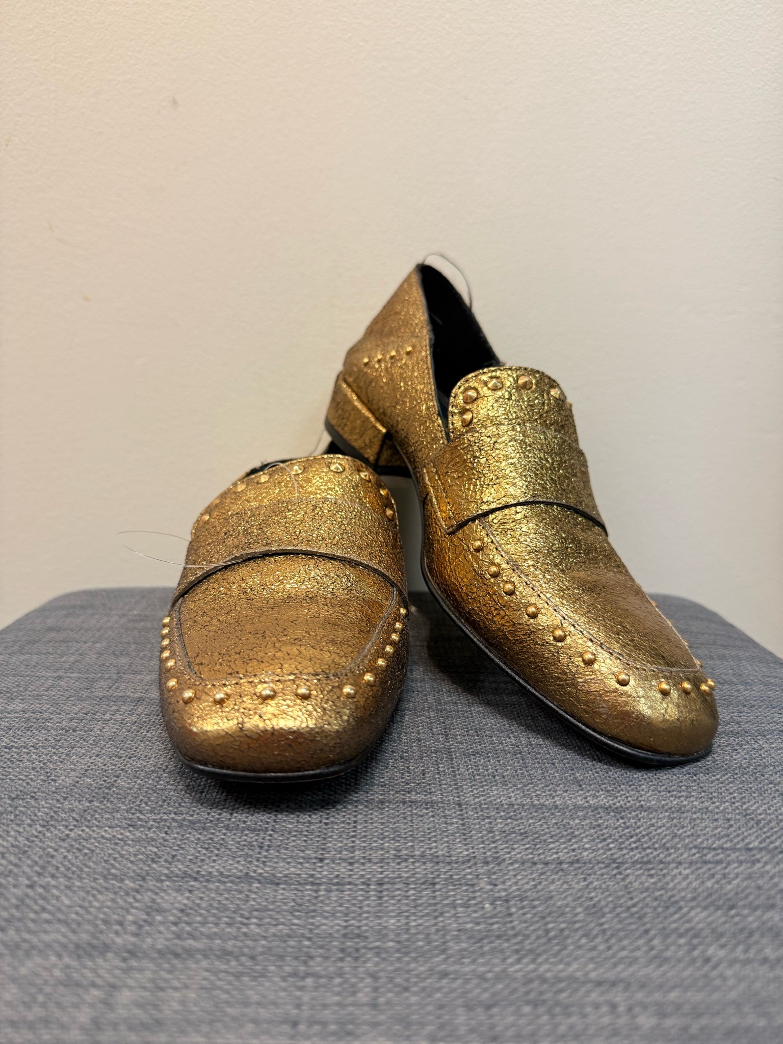 7 KENNETH COLE Gold SHOES