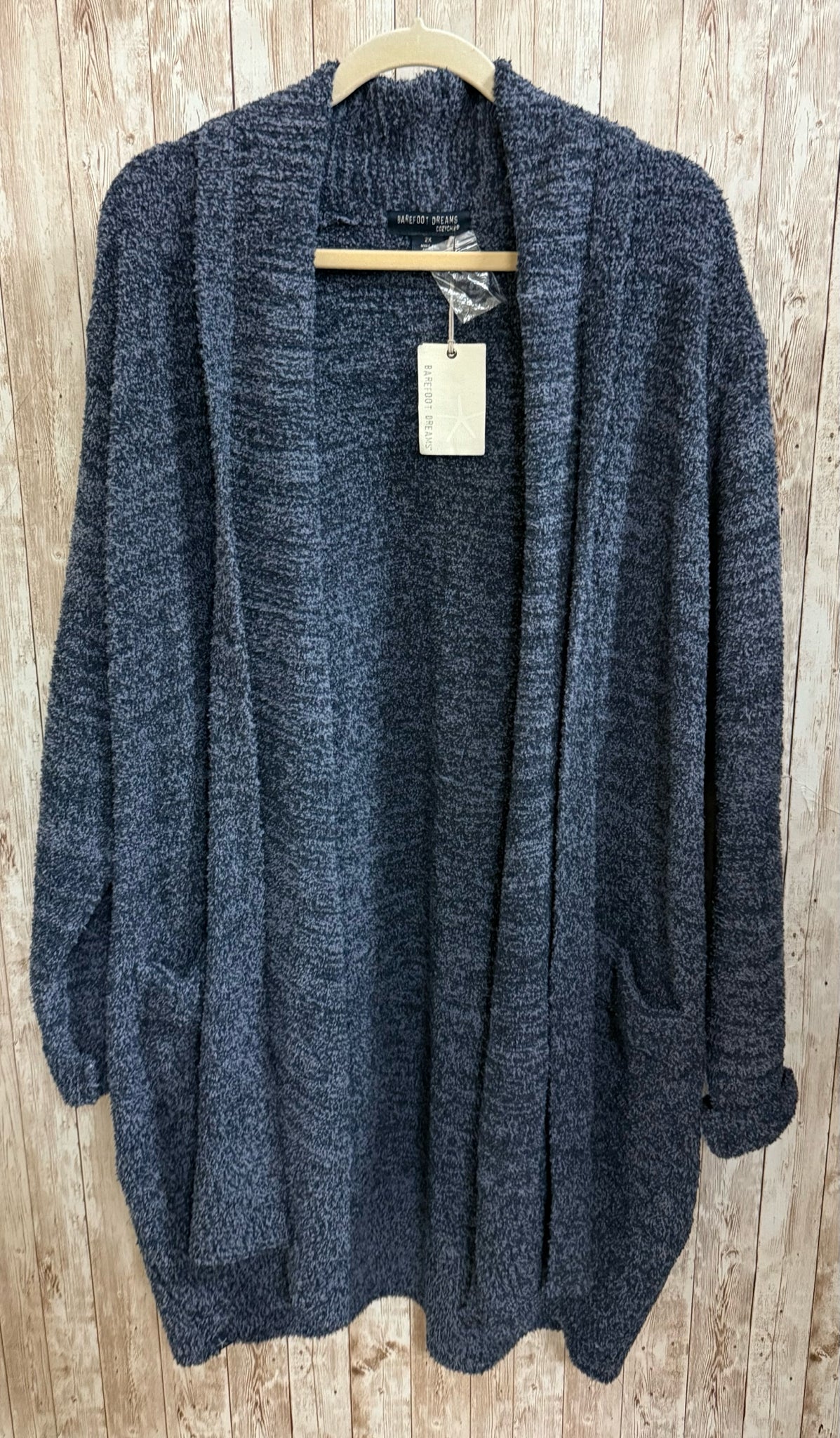 Size 2X BAREFOOT DREAMS grey print Cardigan