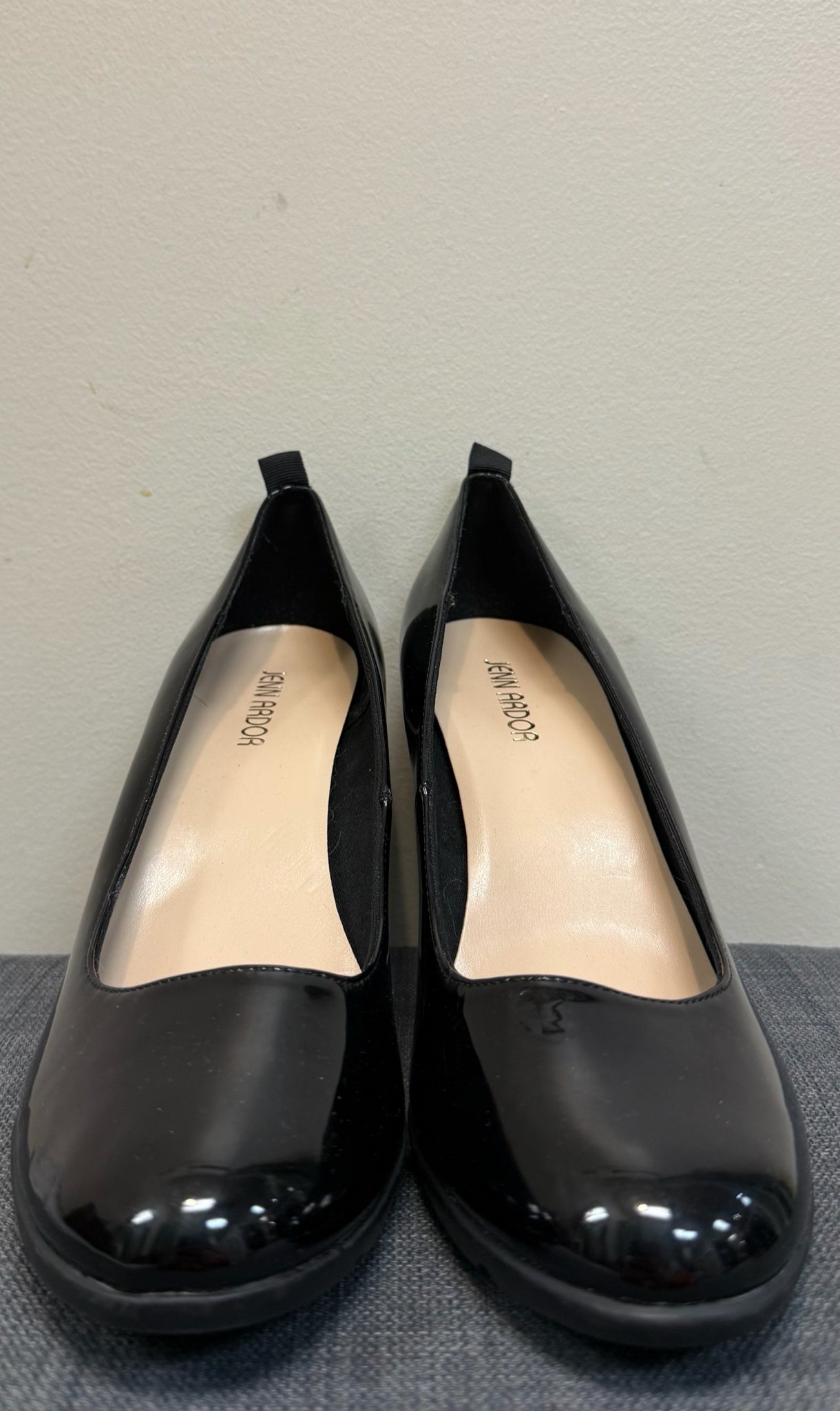 10 JENN ARDOR Black Pumps