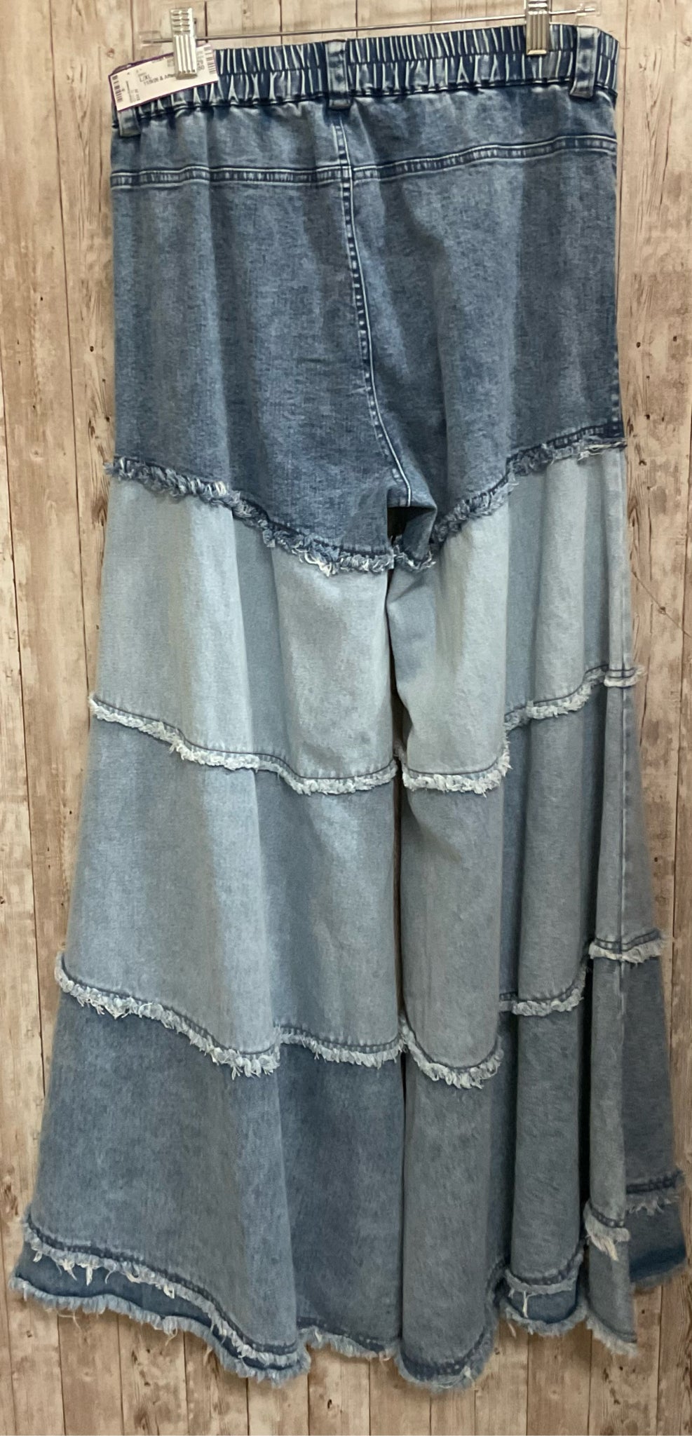 Size L/XL BLUE VELVET Denim Jeans