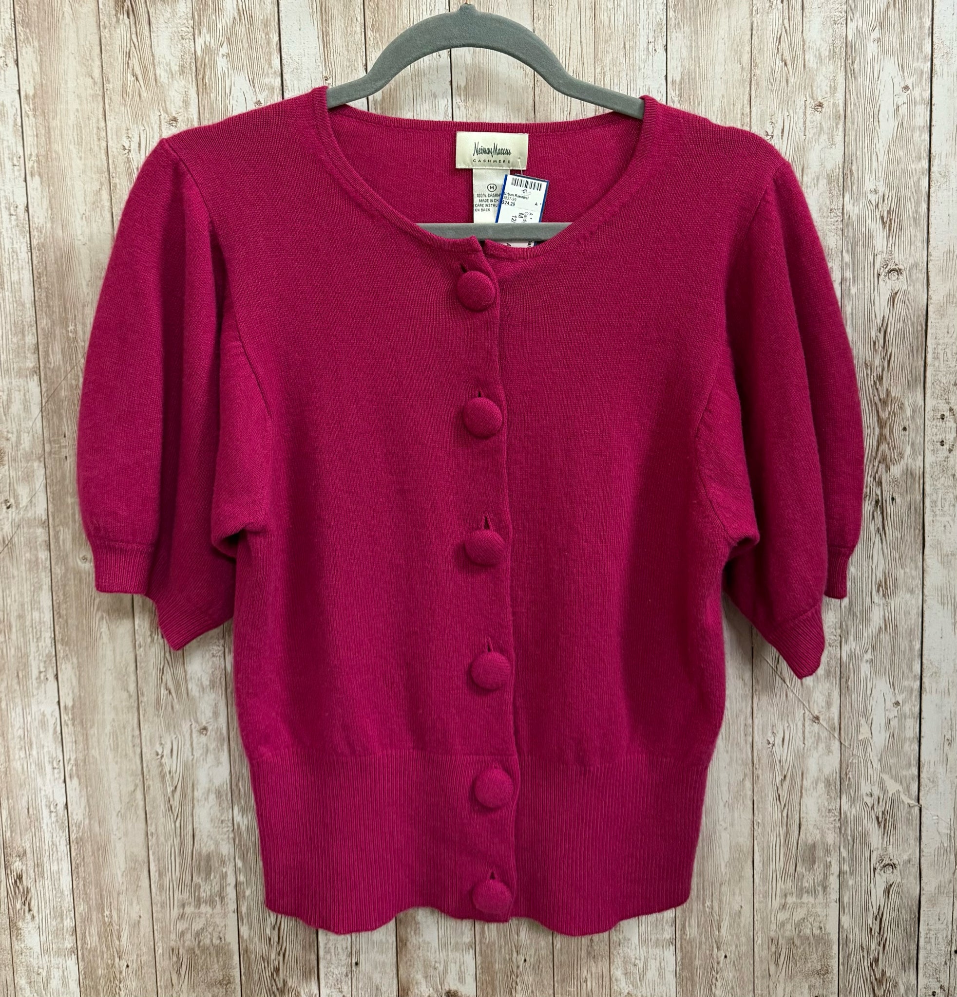 Size M NEIMAN MARCUS FUCHSIA Cardigan