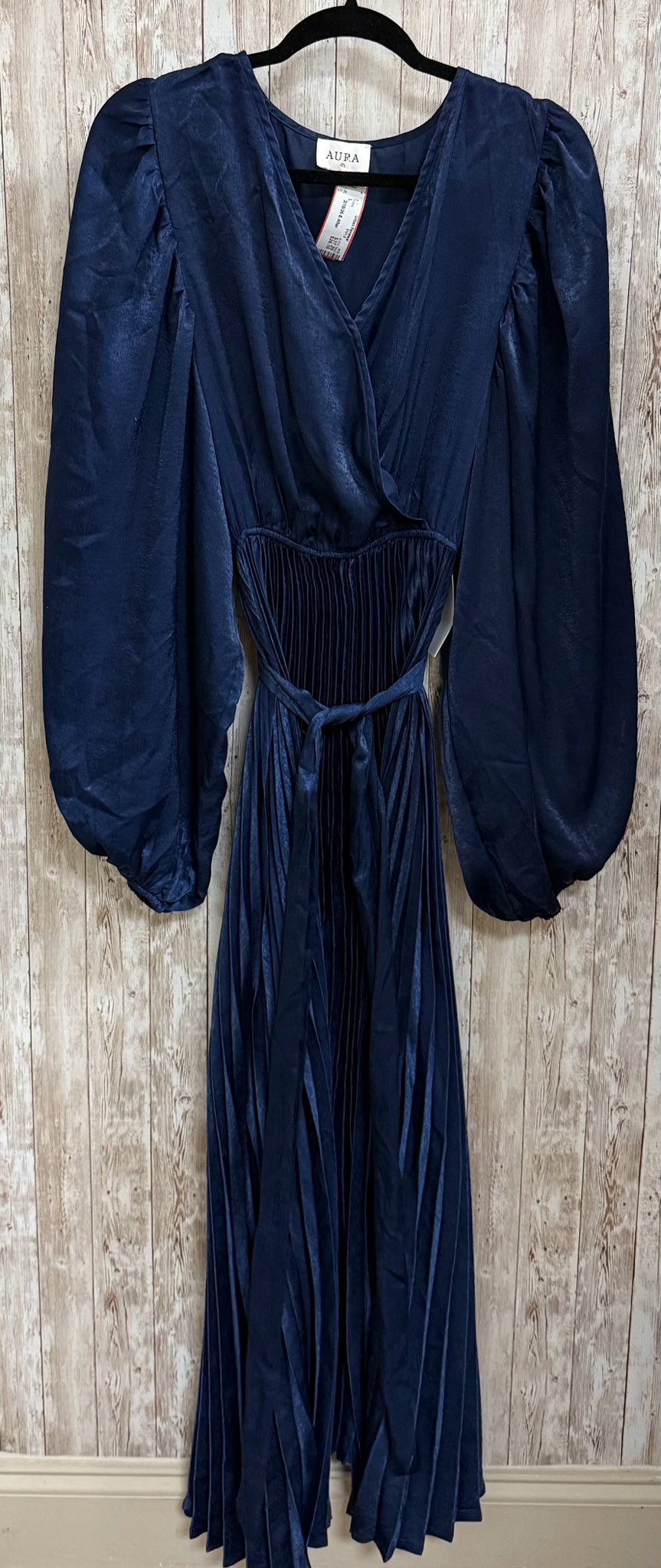 Size L AURA Navy Dress