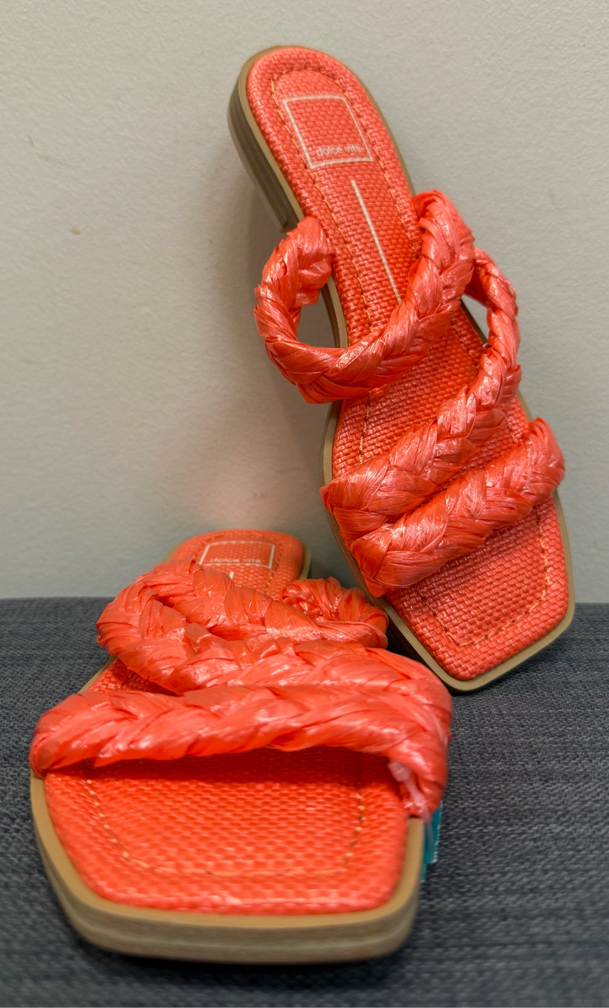 6 DOLCE VITA Orange Sandals