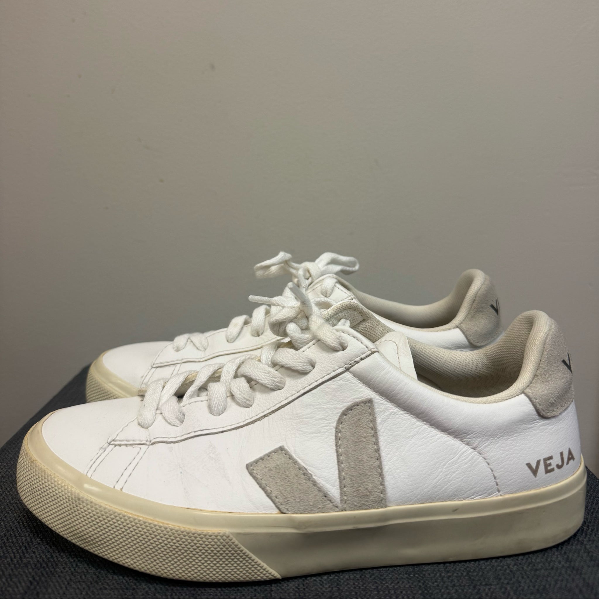 8 VEJA White SHOES