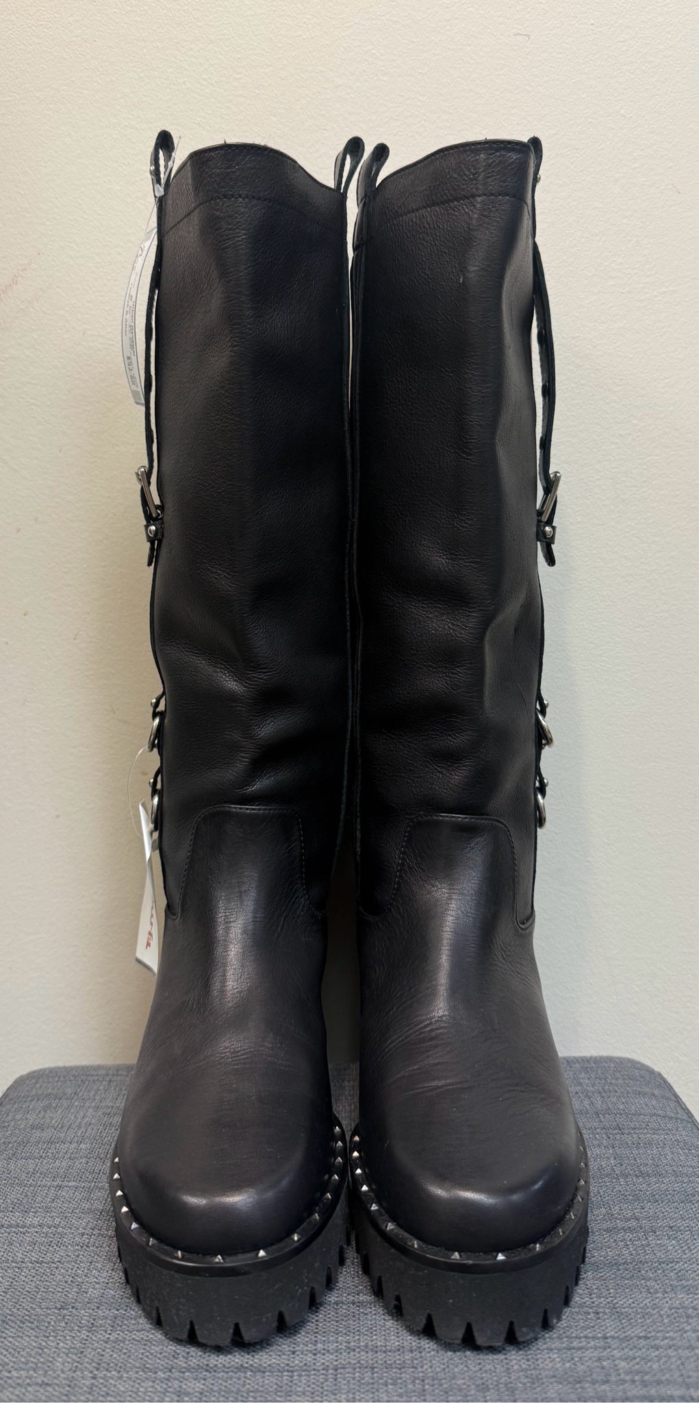 JON JOSEF 8.5 Black Boots