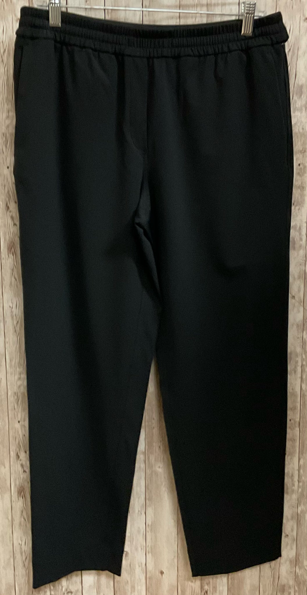 Size M LULULEMON Black Pants